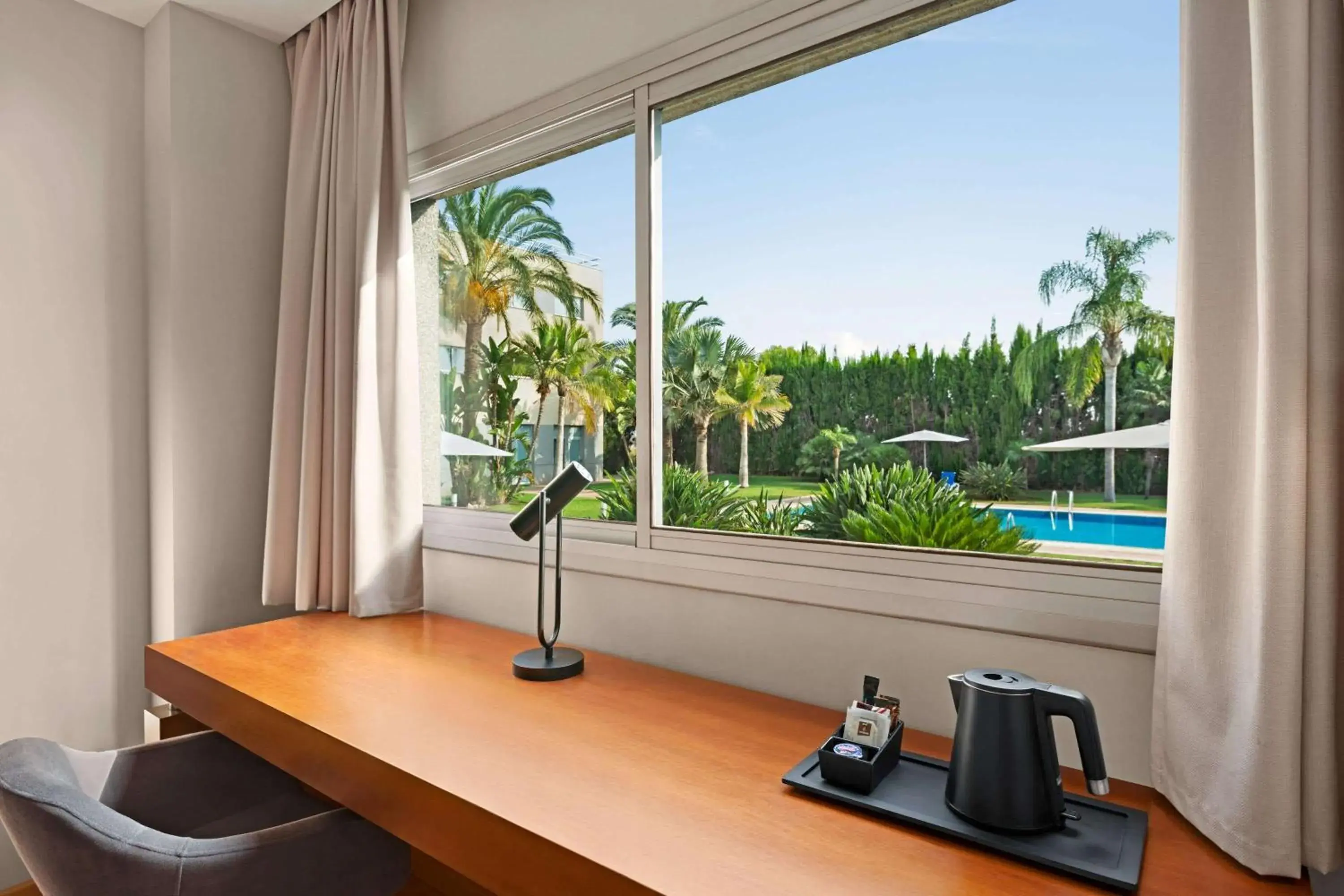 Photo of the whole room in Ramada by Wyndham Valencia Almussafes Photo of the whole room in Ramada by Wyndham Valencia Almussafes