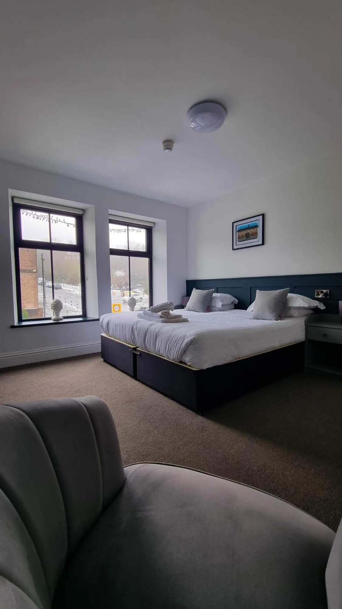 Bed in The Friendship Hotel