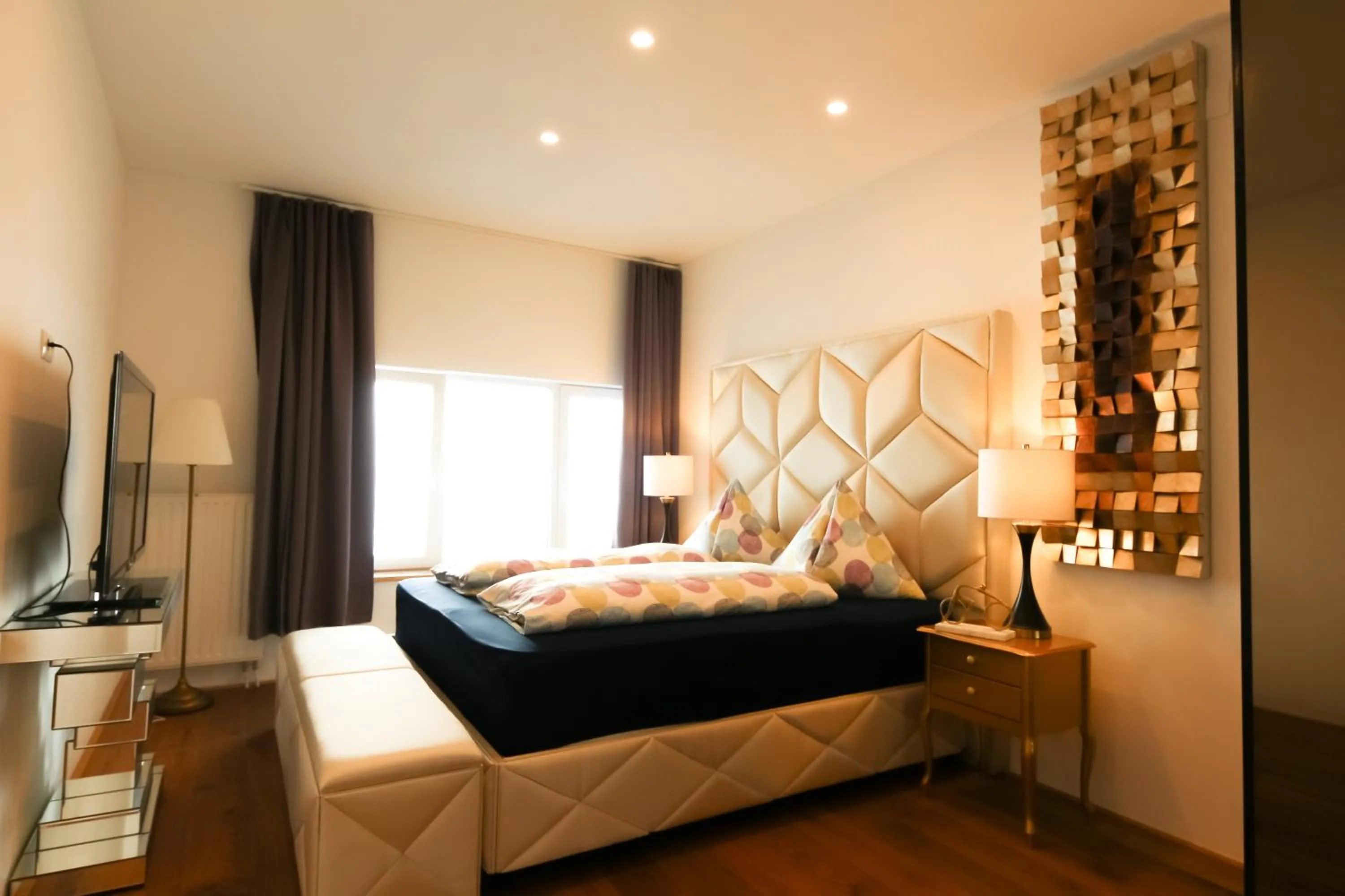 Twin Room with Private Bathroom in XuBa ApartmentRooms Messe Wien Prater