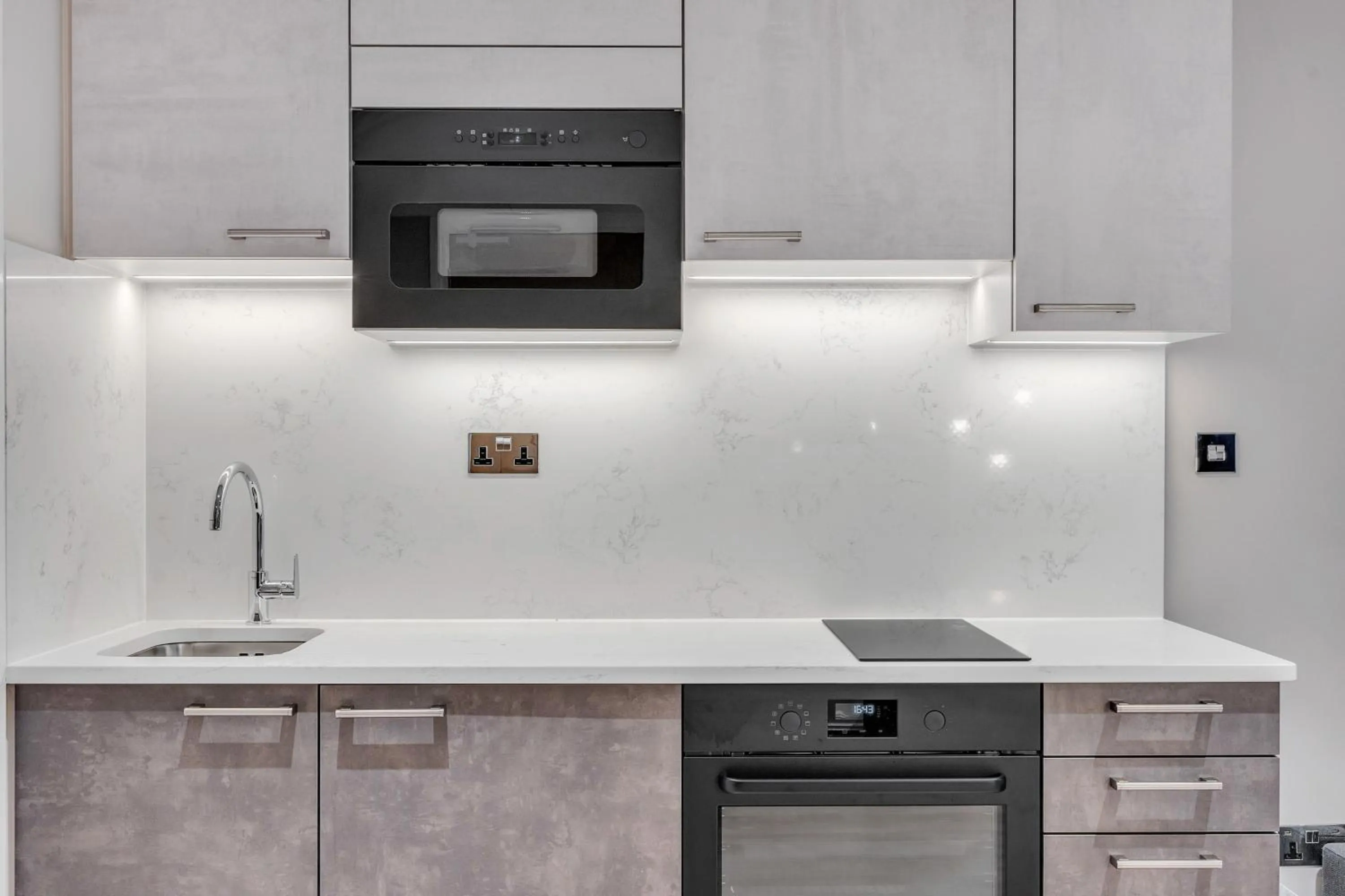 Kitchen or kitchenette in Cleveland Residences Farringdon