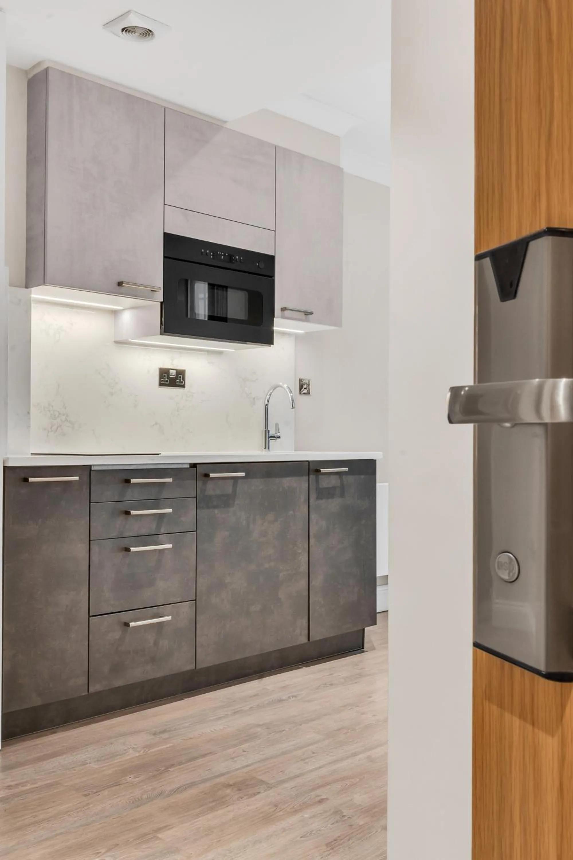 Kitchen or kitchenette in Cleveland Residences Farringdon