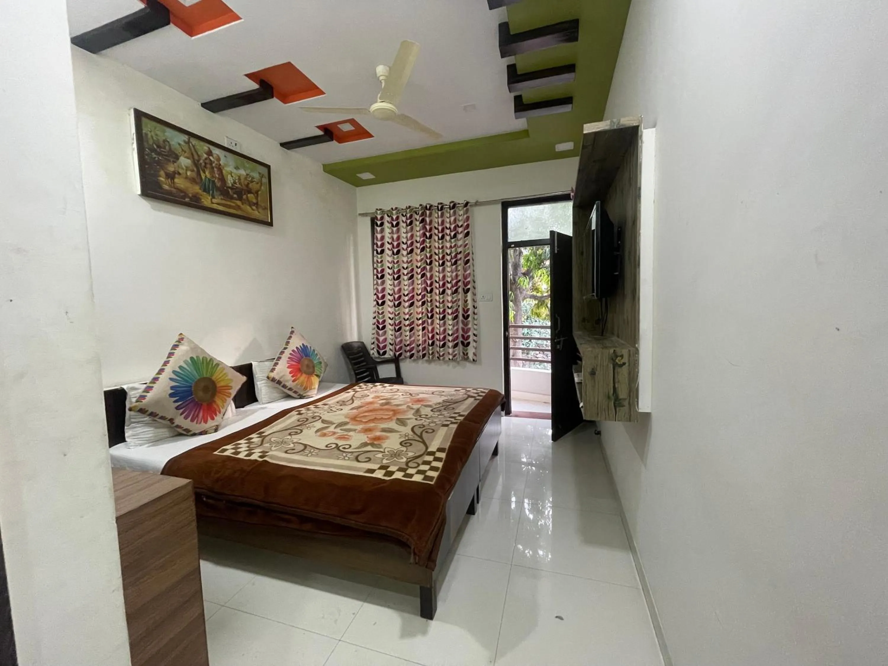 Balcony/Terrace, Bed in Hotel Raj Palace