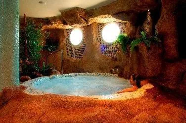 People in Evenia Olympic Resort