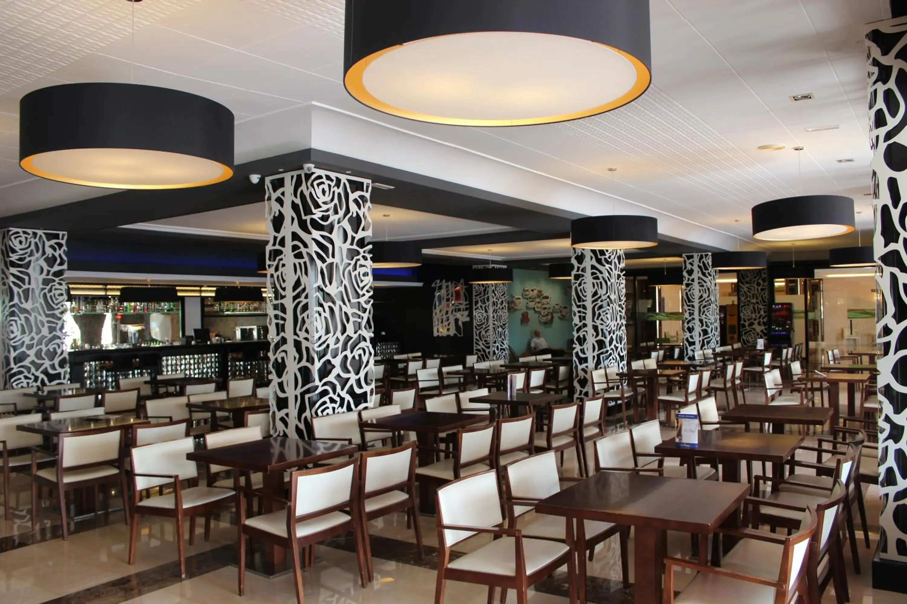 Restaurant/places to eat in Evenia Olympic Resort Restaurant/places to eat in Evenia Olympic Resort