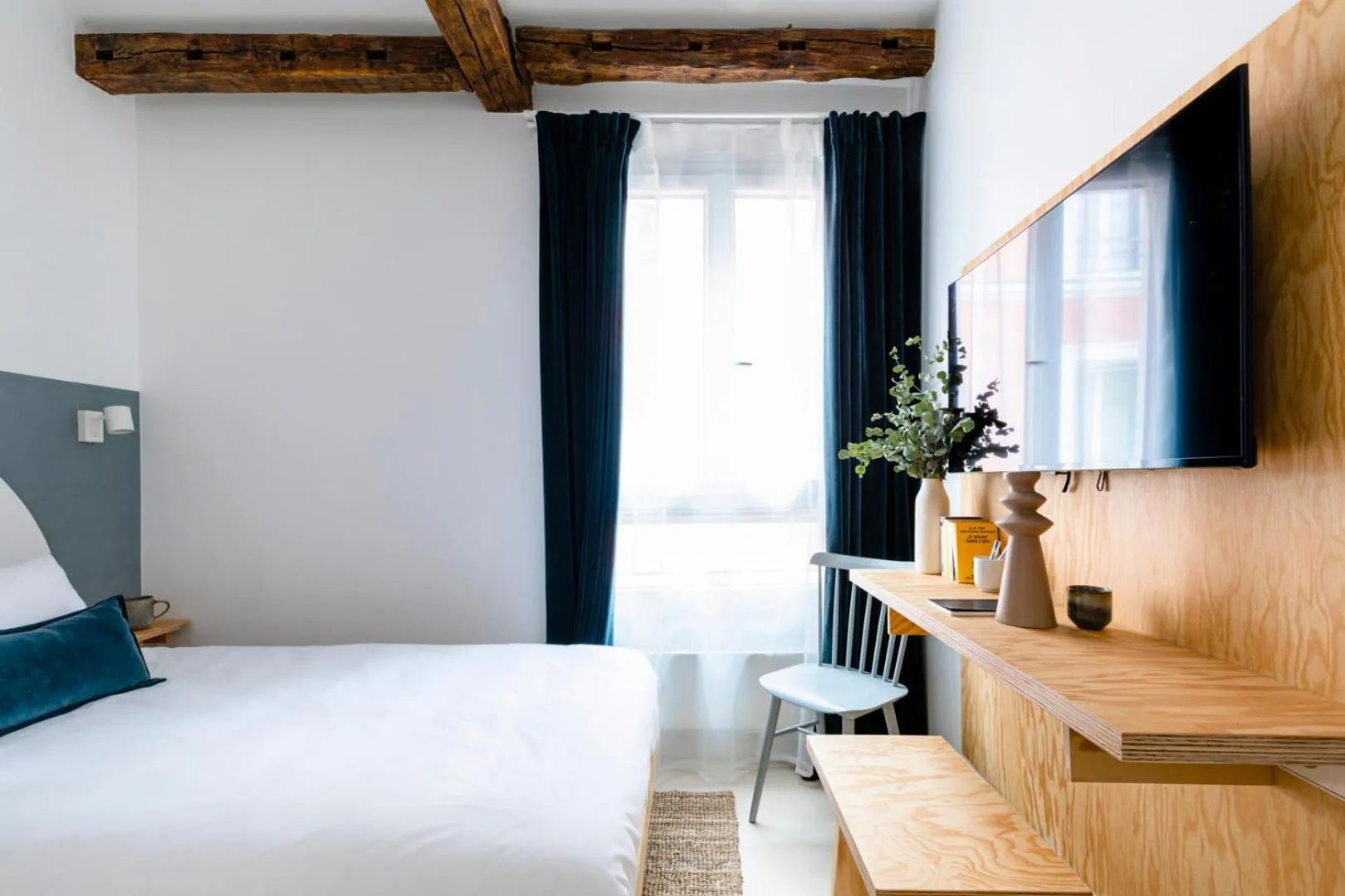 Bedroom, Bed in Baba Hotel