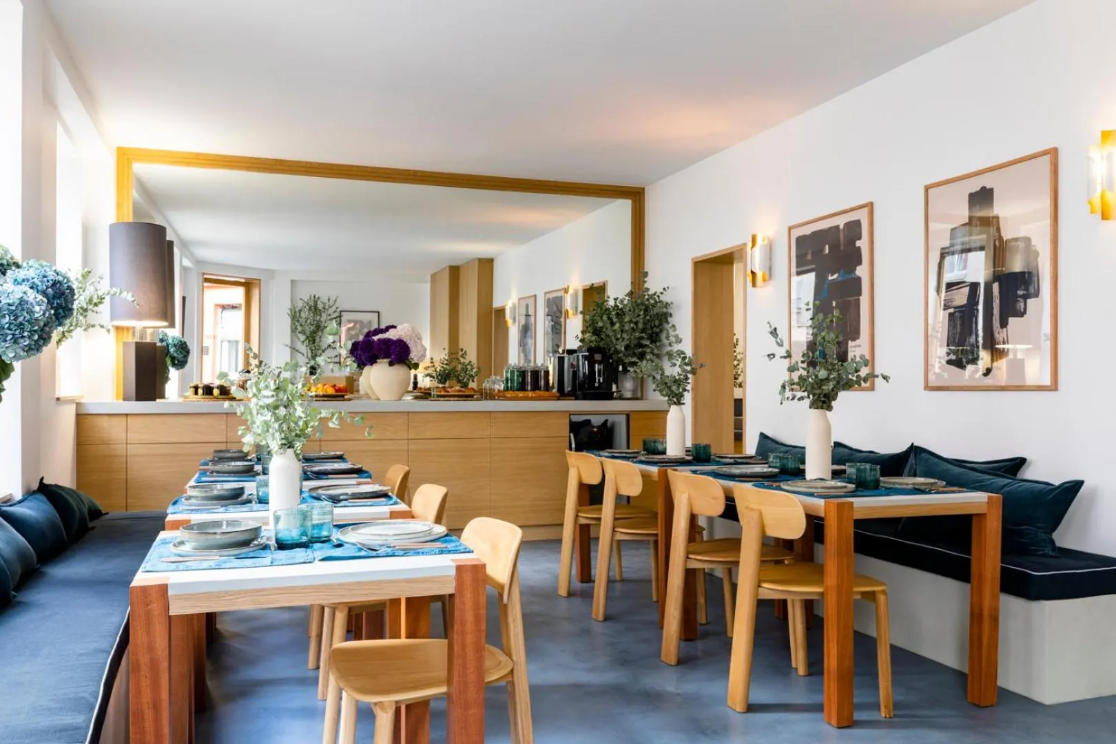 Living room in Baba Hotel