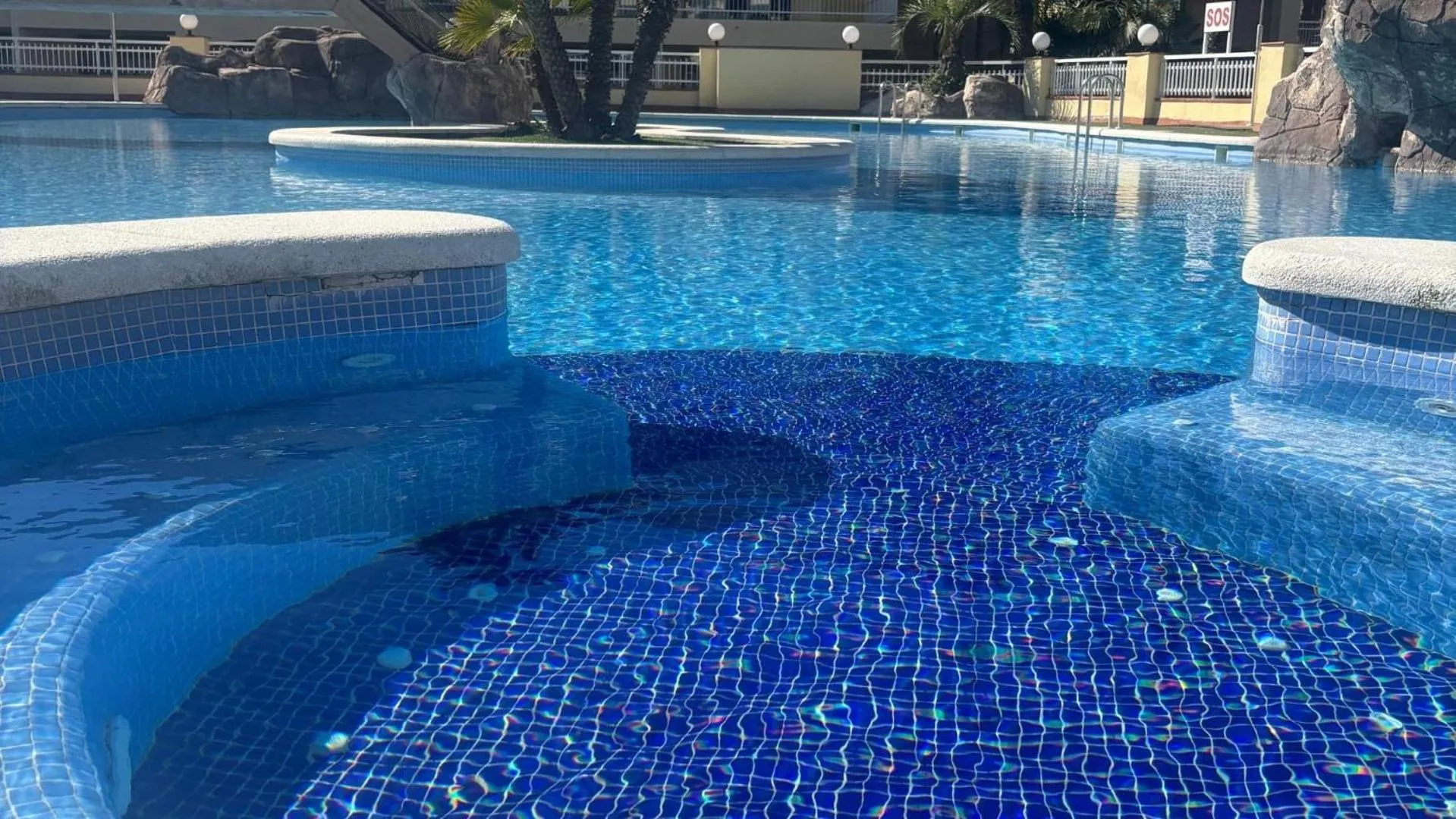 Swimming pool in Evenia Olympic Garden