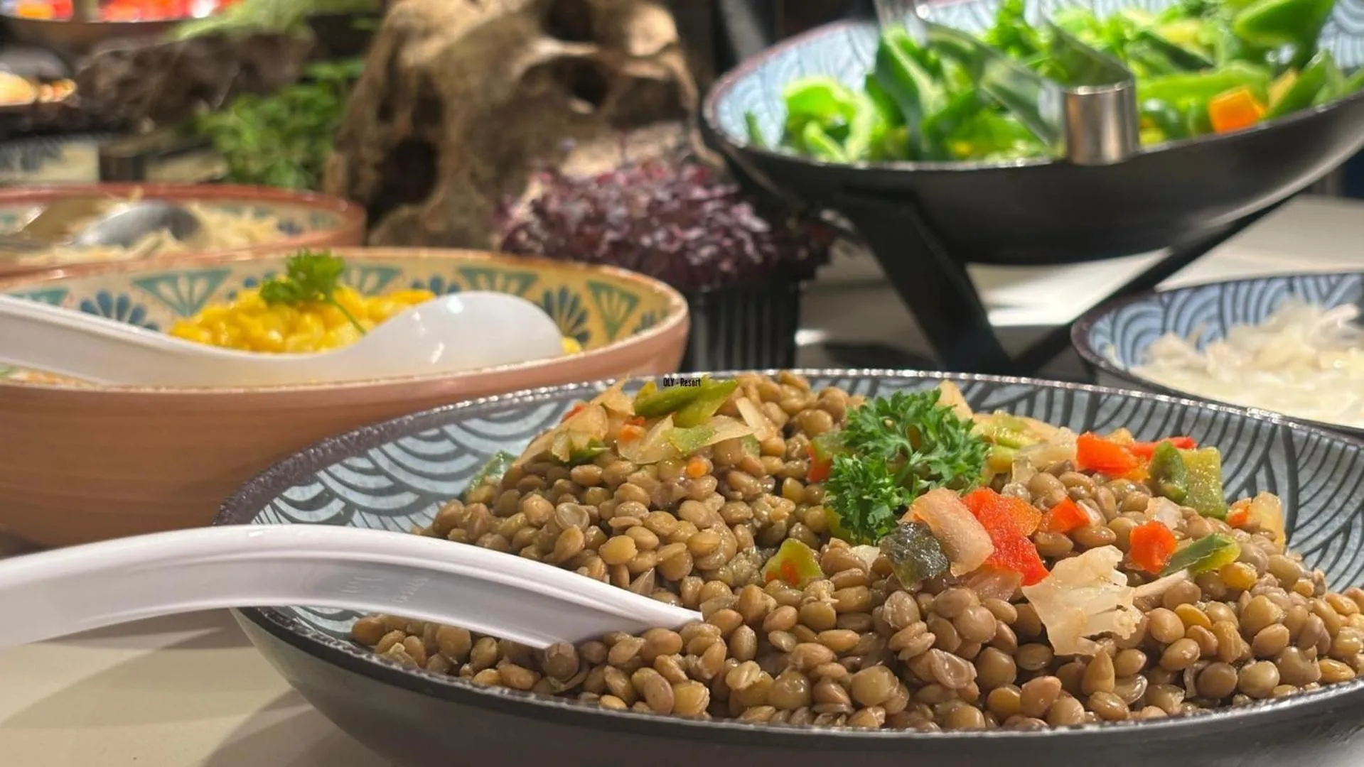 Restaurant/places to eat in Evenia Olympic Suites