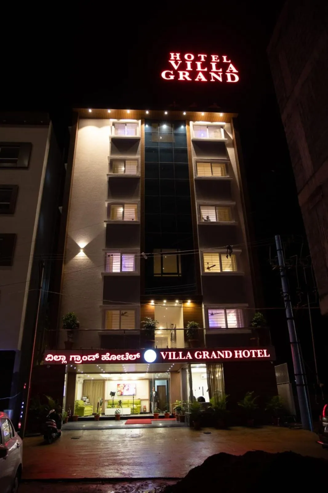 Property building in Villa Grand Hotel Near Kempegowda International Airport