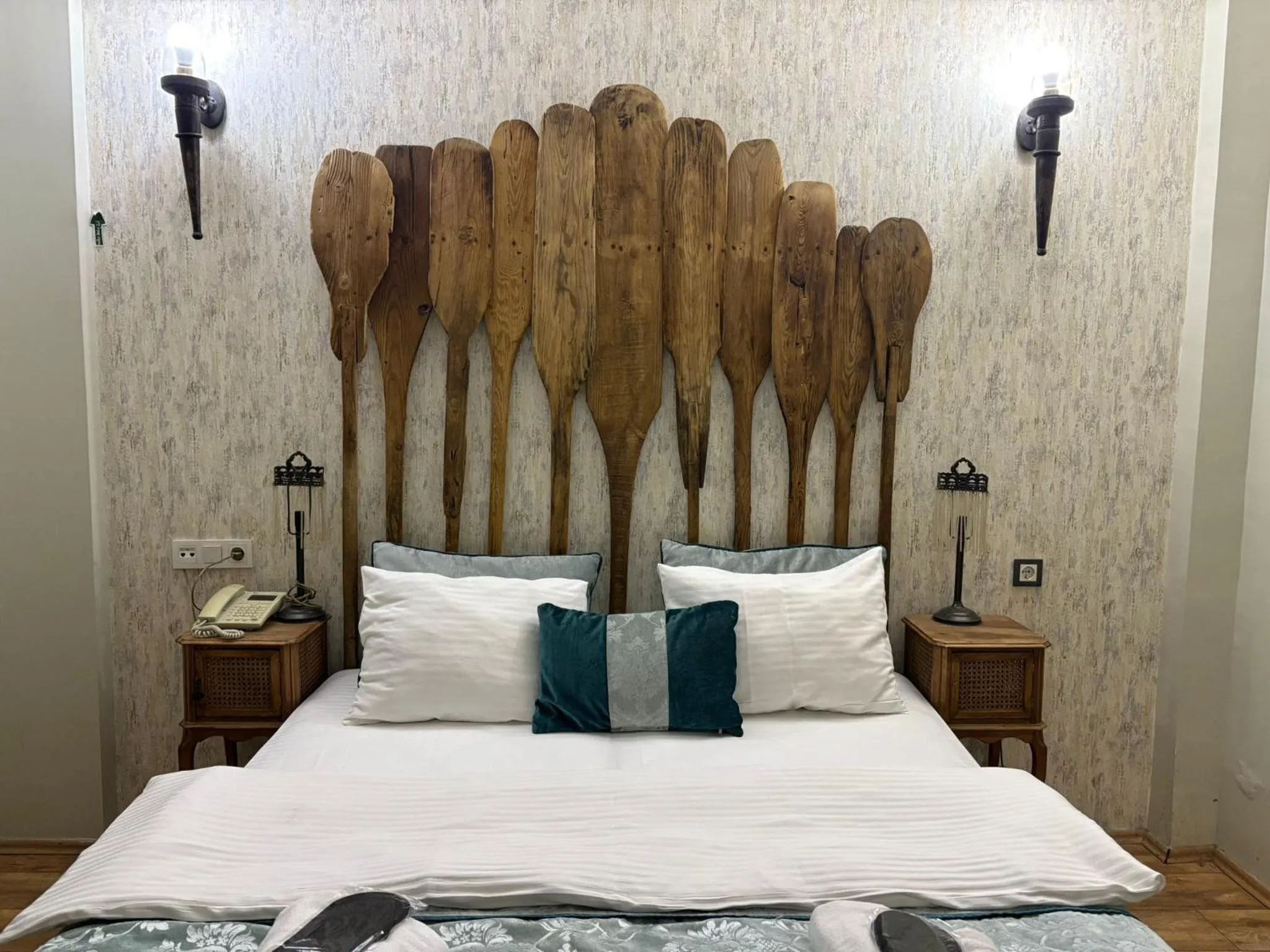 Bed in taksim çamdalı suit