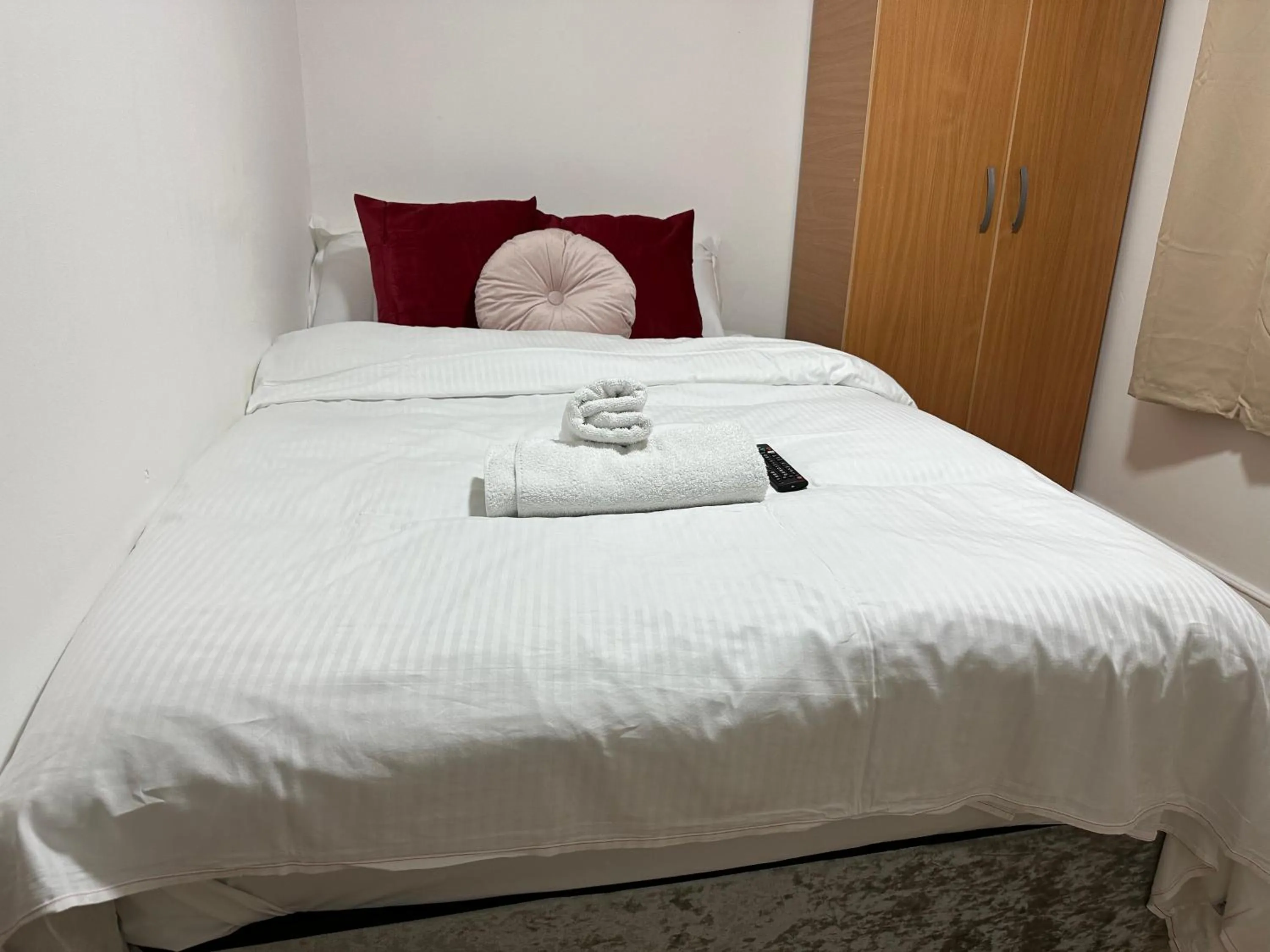 Bed in City Lodge Shadwell