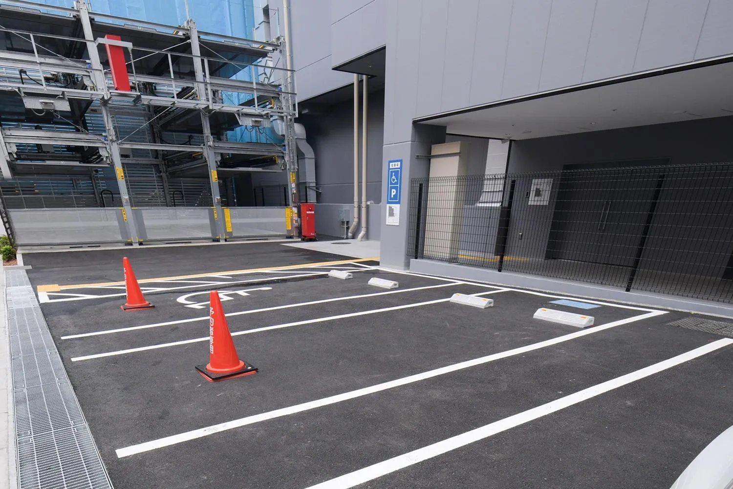 Parking in Vessel Inn Takadanobaba Station
