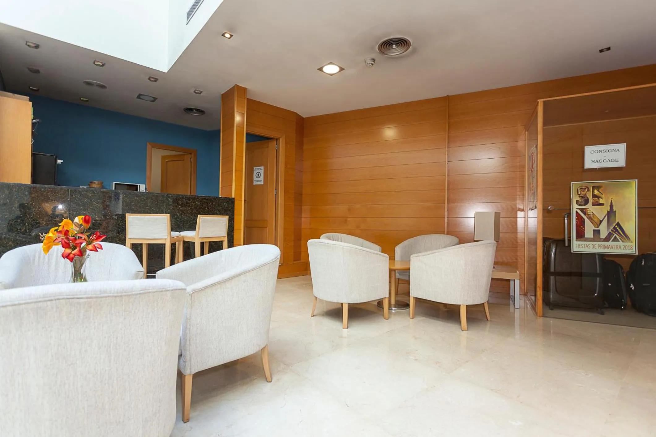 Lounge or bar in Hotel AACR Museo