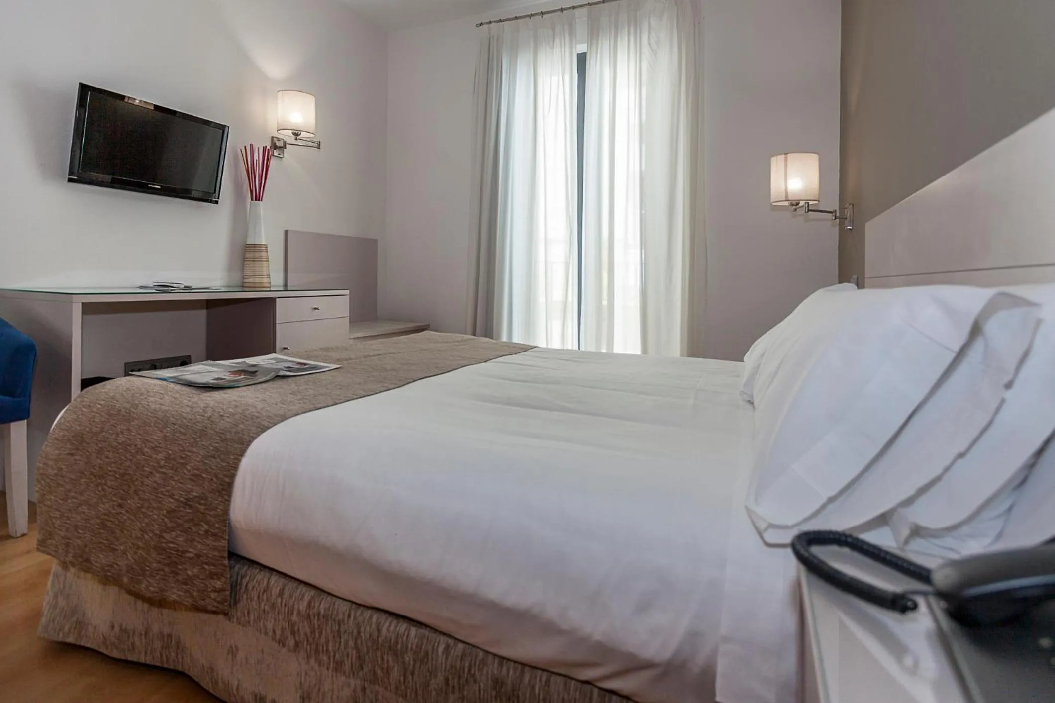 Bedroom, Bed in Hotel AACR Museo