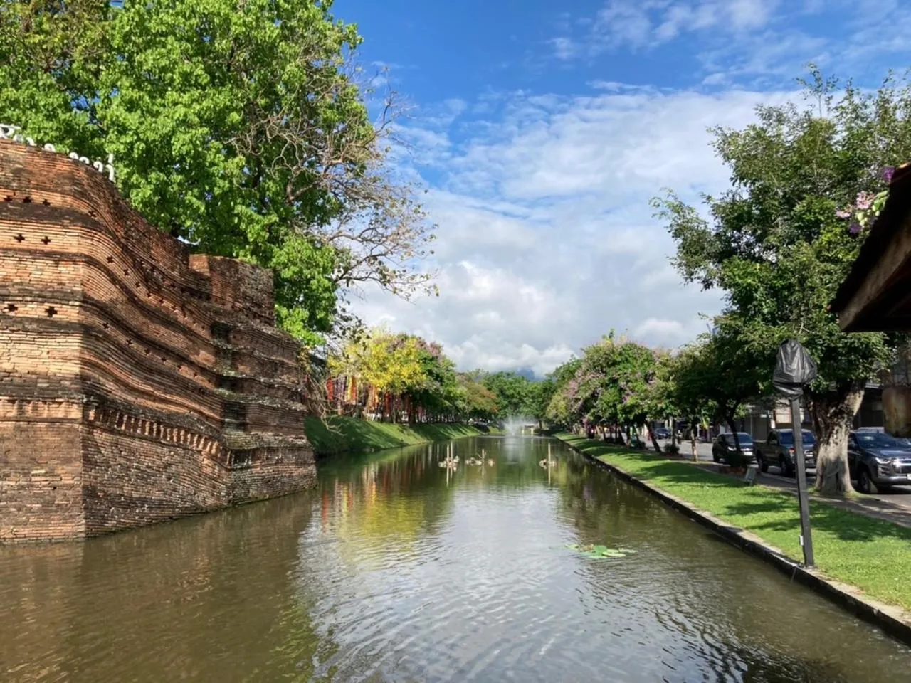Nearby landmark in Triple Palms House
