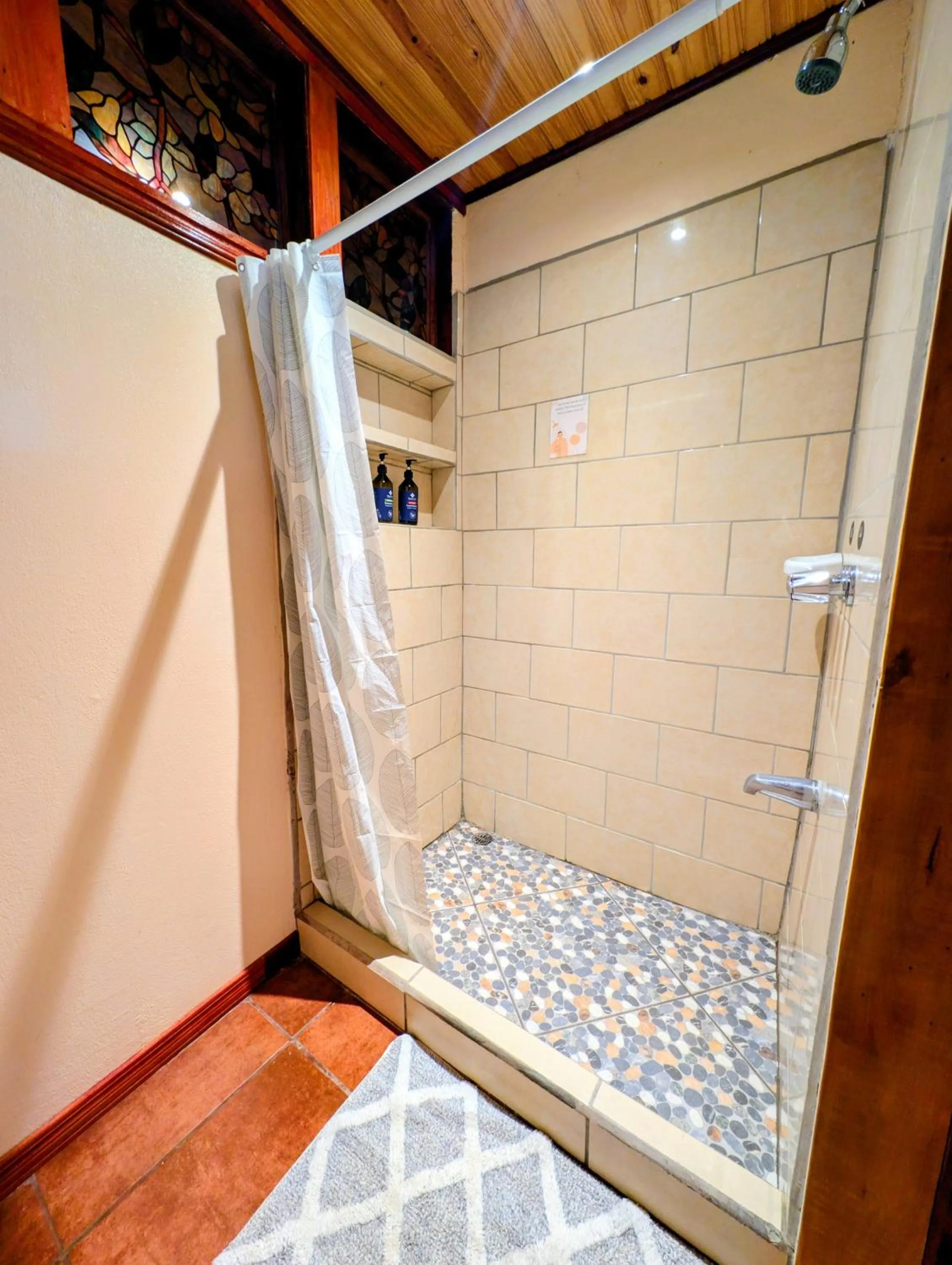 Miztli Lodge & Adventure