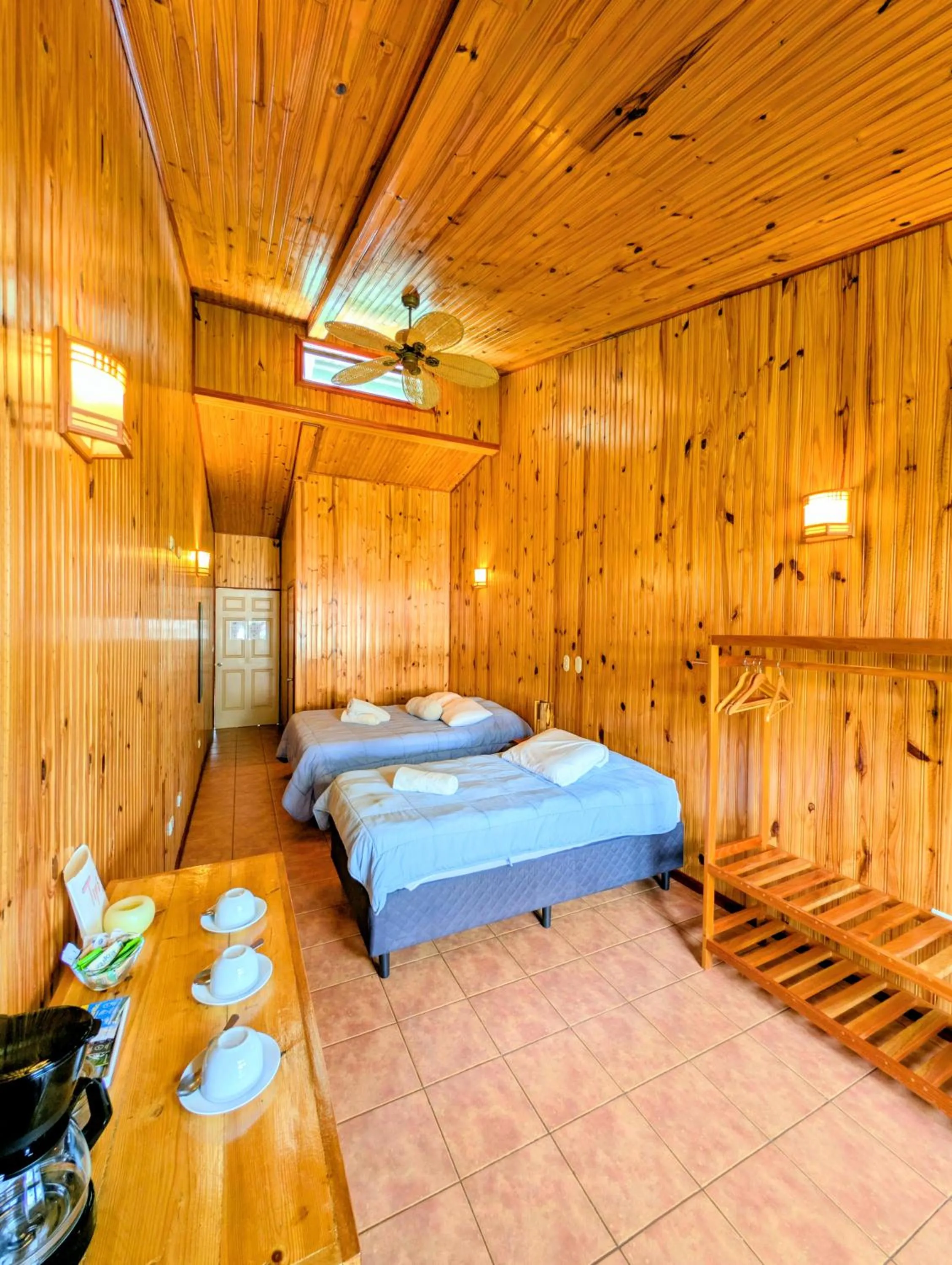 Bed in Miztli Lodge & Adventure
