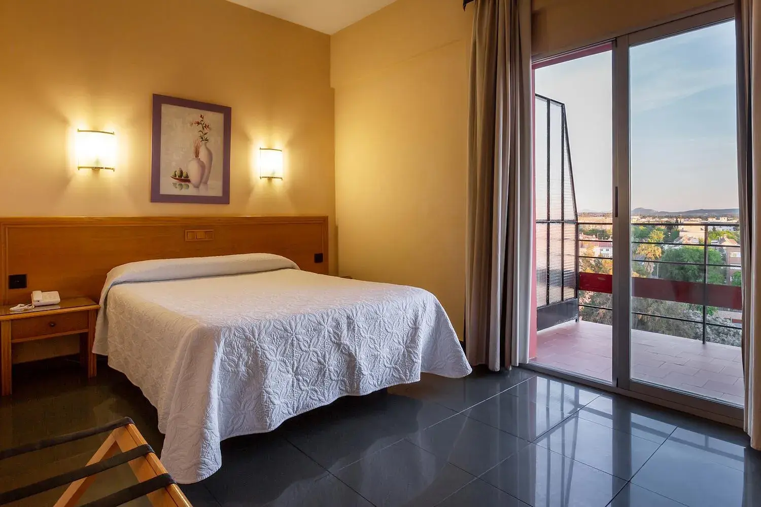 Balcony/Terrace, Bed in Hotel Zeus Balcony/Terrace, Bed in Hotel Zeus