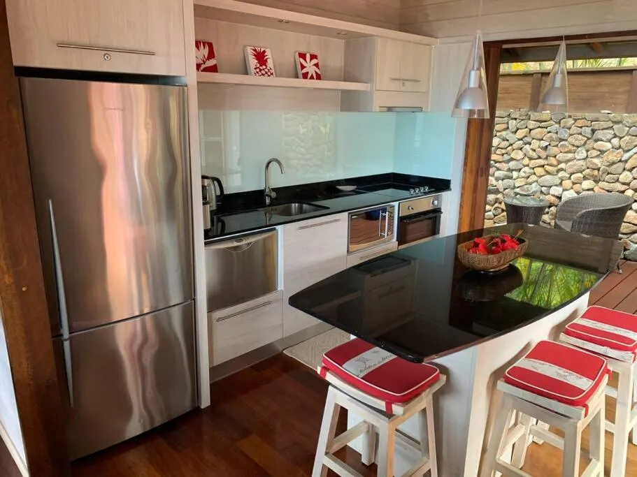 Kitchen or kitchenette in Villa Moana