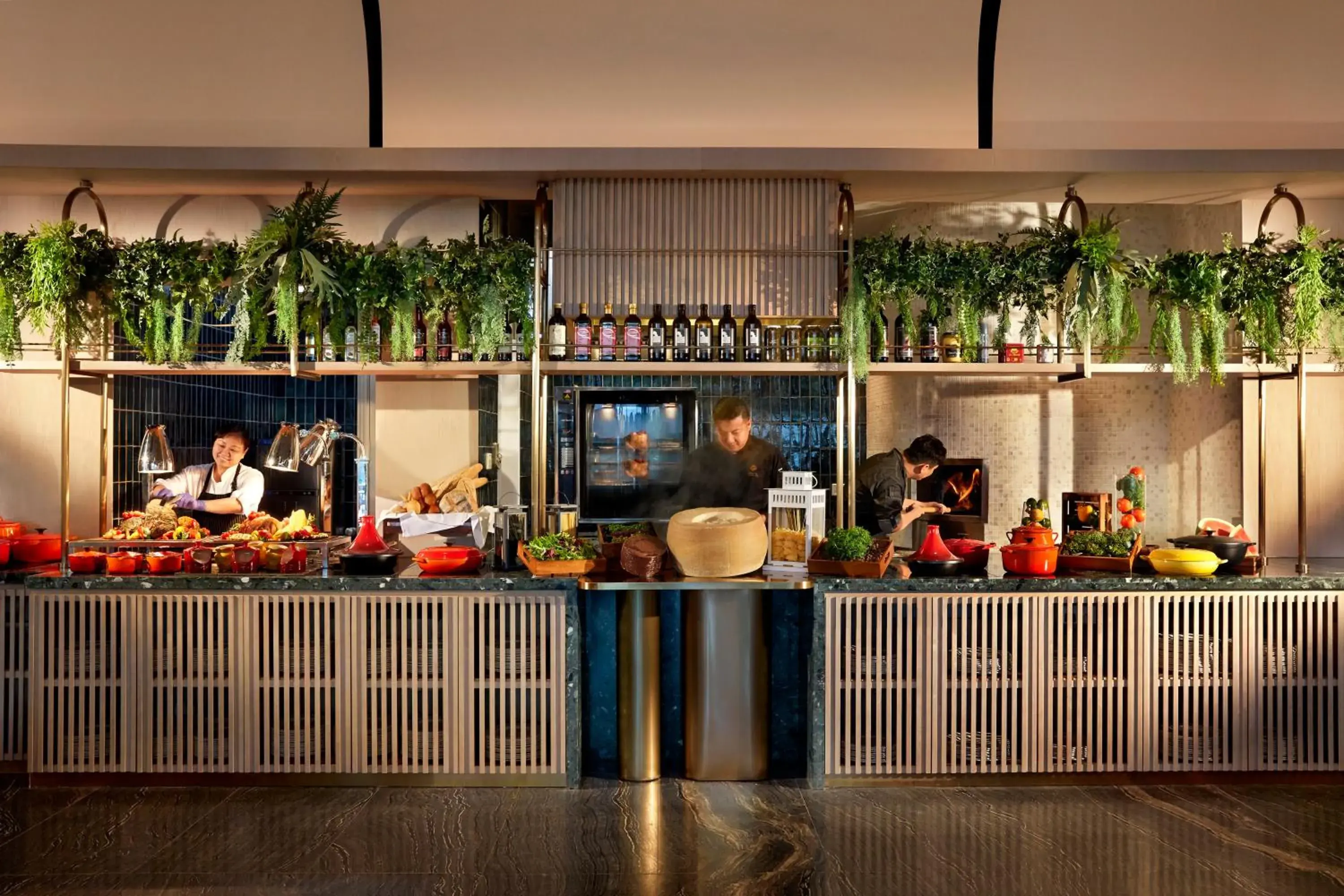 Restaurant/places to eat in Momentus Hotel Alexandra Restaurant/places to eat in Momentus Hotel Alexandra