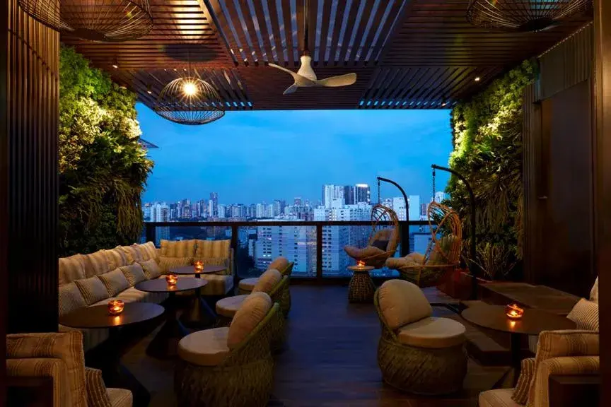 Breakfast in Momentus Hotel Alexandra Breakfast in Momentus Hotel Alexandra