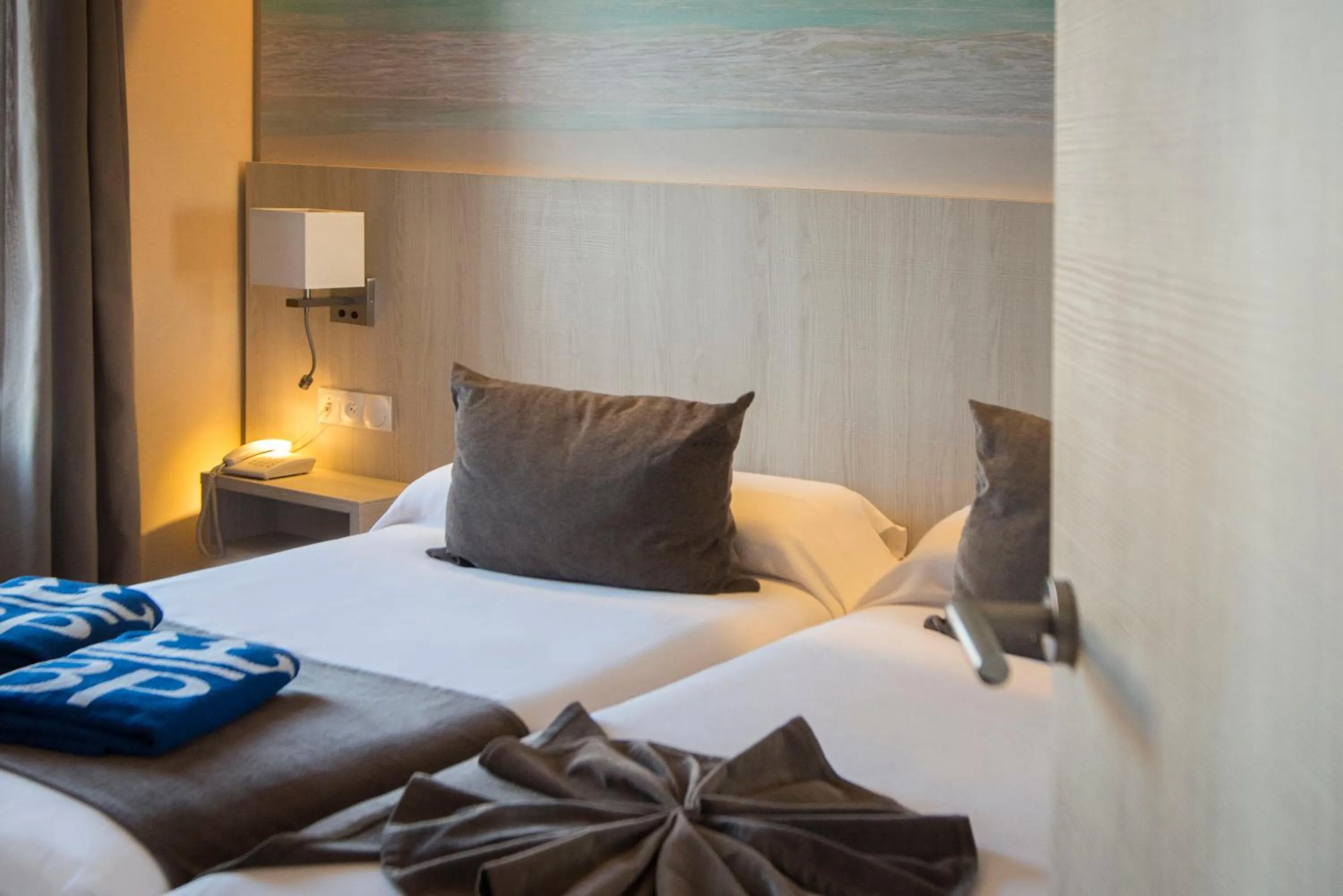 Bedroom, Bed in Benalmadena Palace Spa