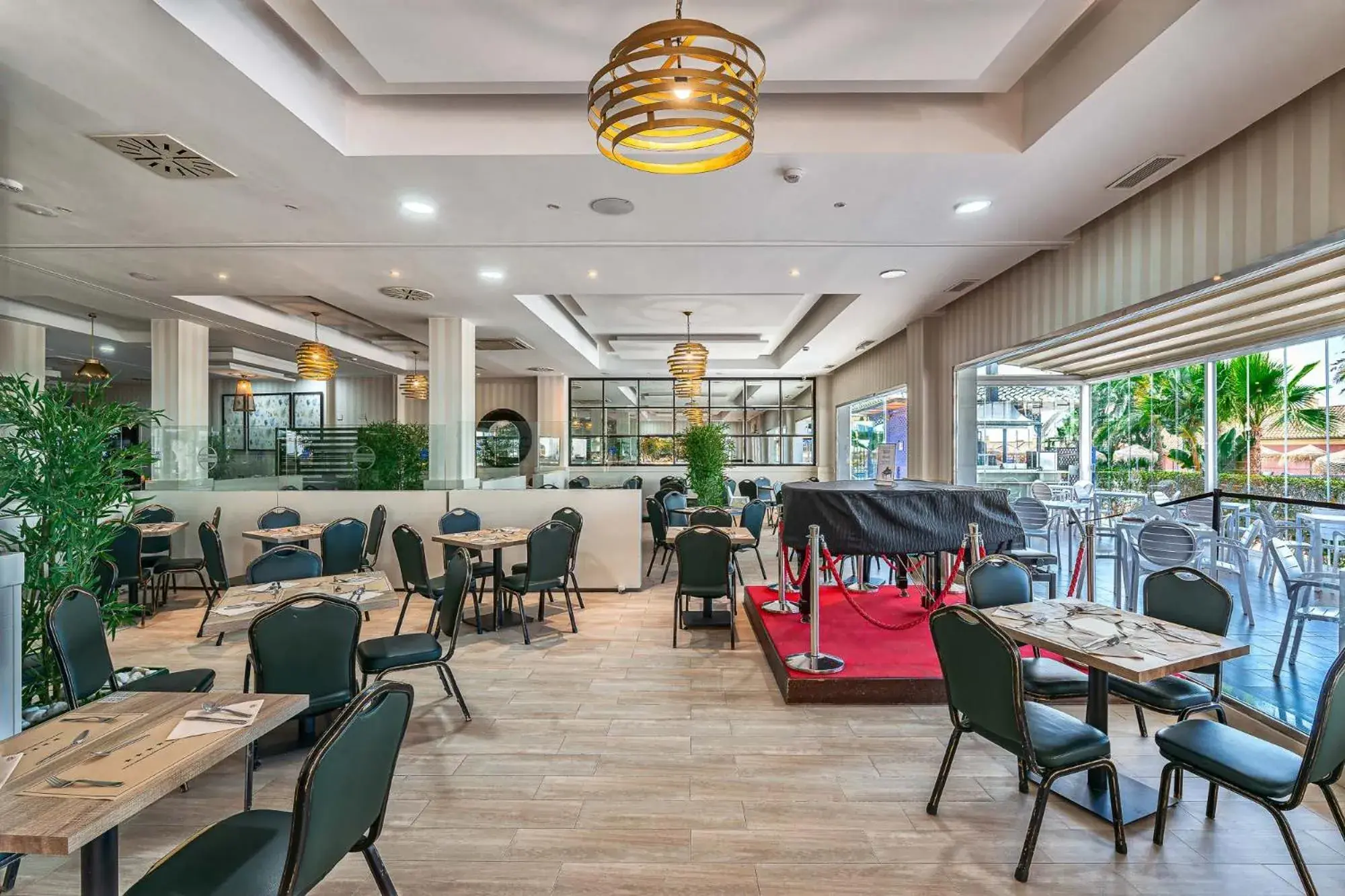 Restaurant/places to eat in Benalmadena Palace Spa Restaurant/places to eat in Benalmadena Palace Spa