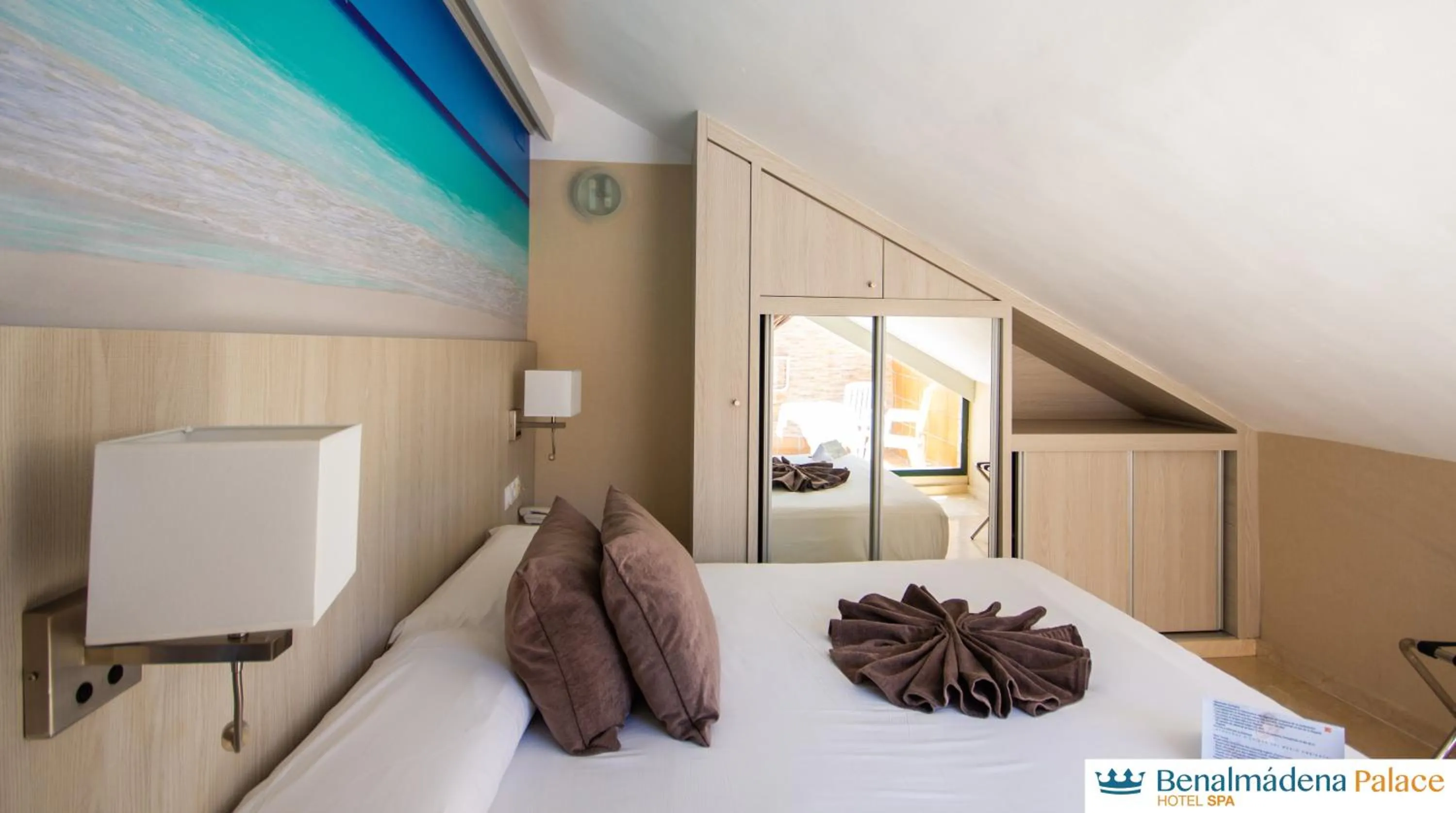 Bedroom, Bed in Benalmadena Palace Spa