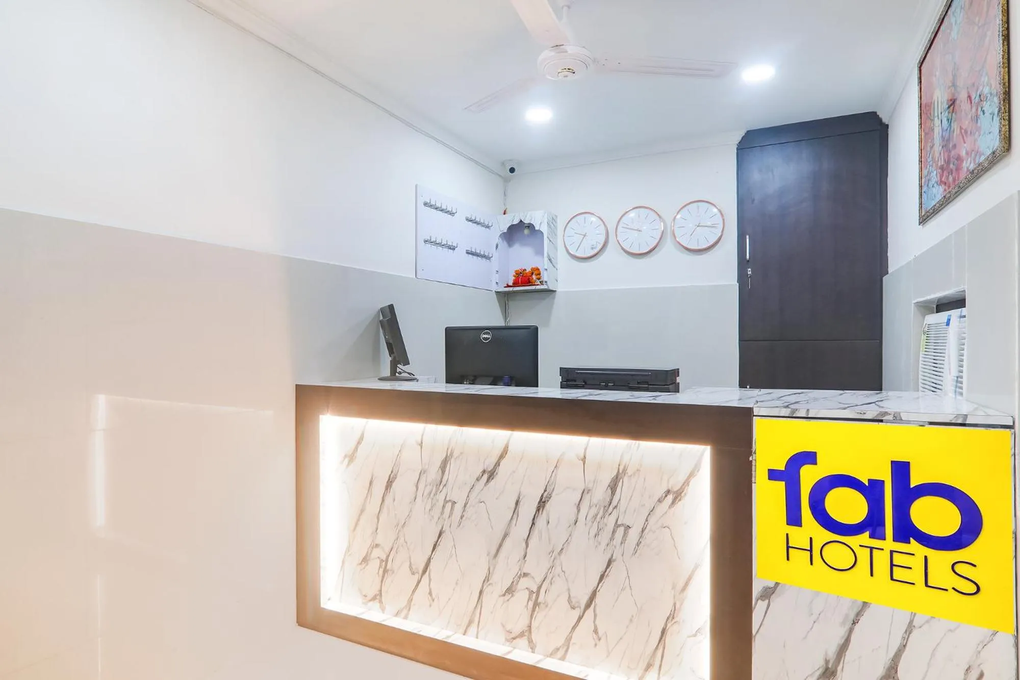 Lobby or reception in FabHotel Shyam Inn