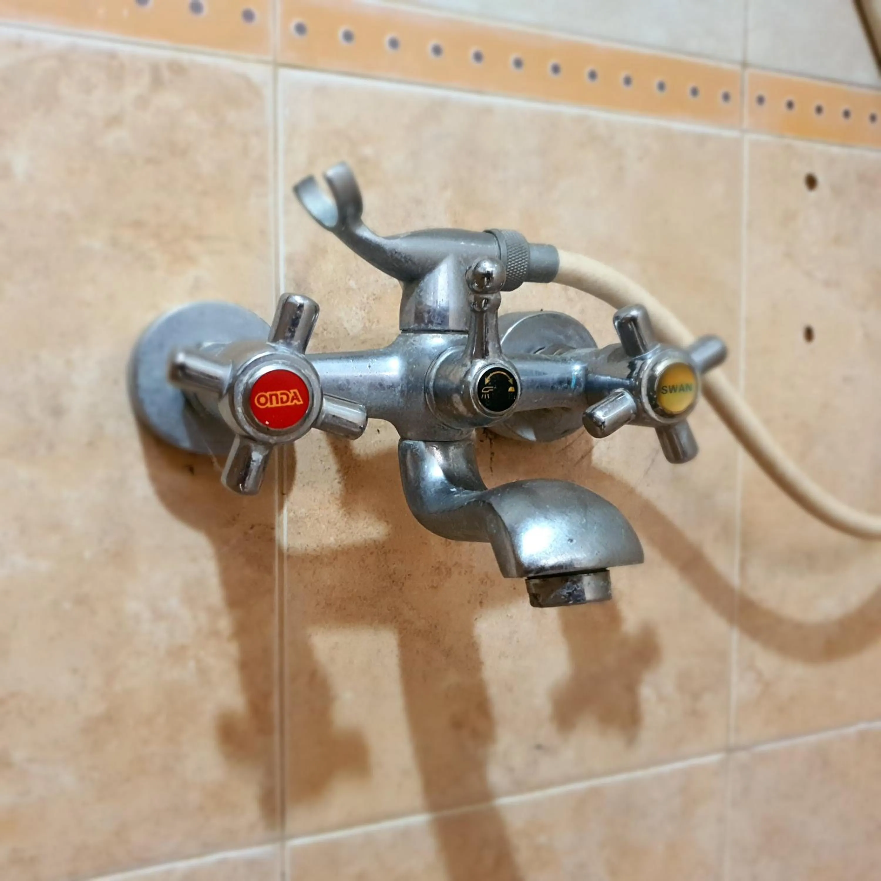 Shower in Tengger Guesthouse