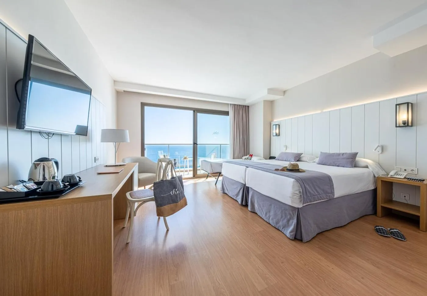 Bedroom, Bed in Estival Torrequebrada