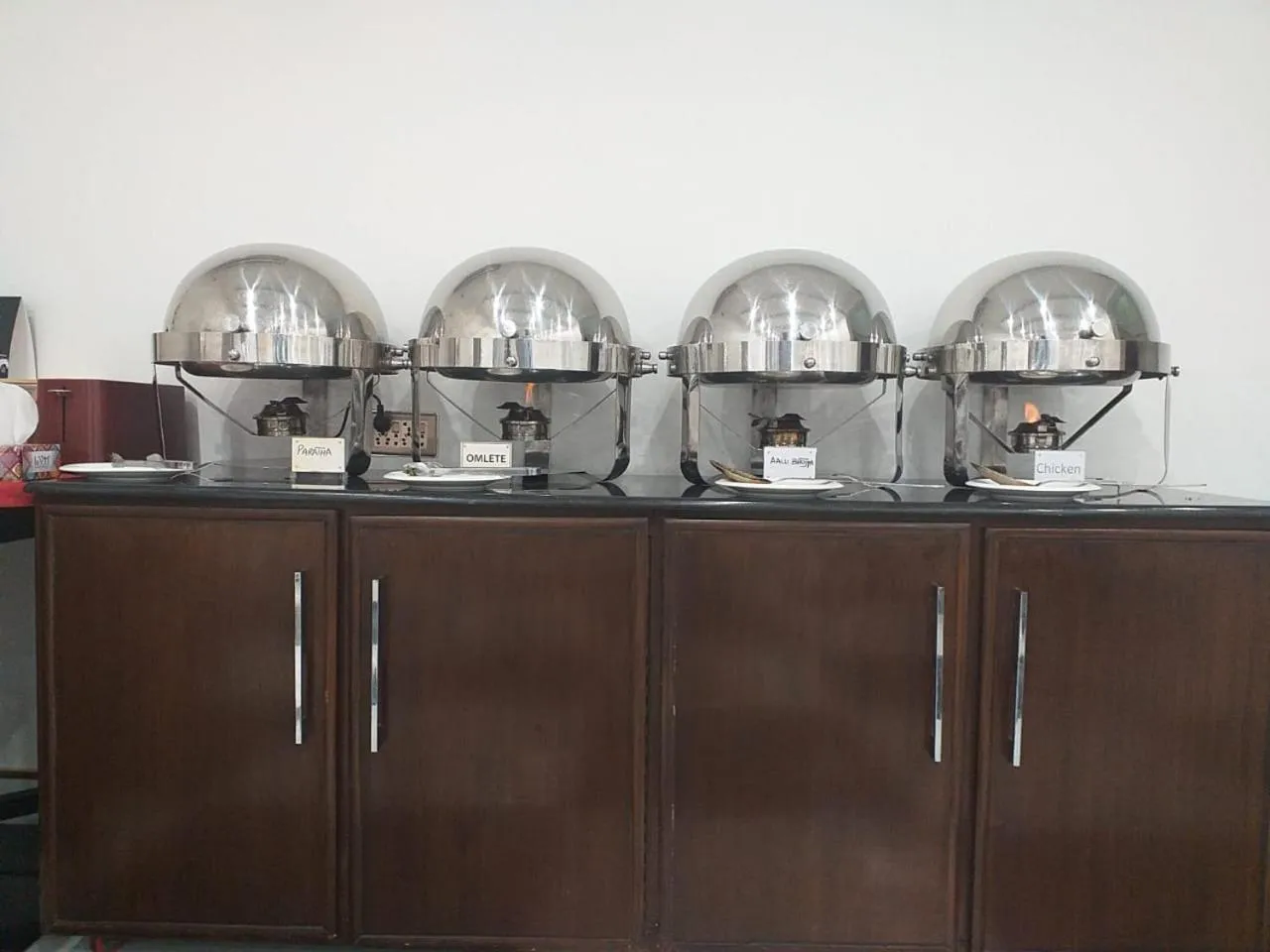 Breakfast in Lawrence View Hotel, Lahore