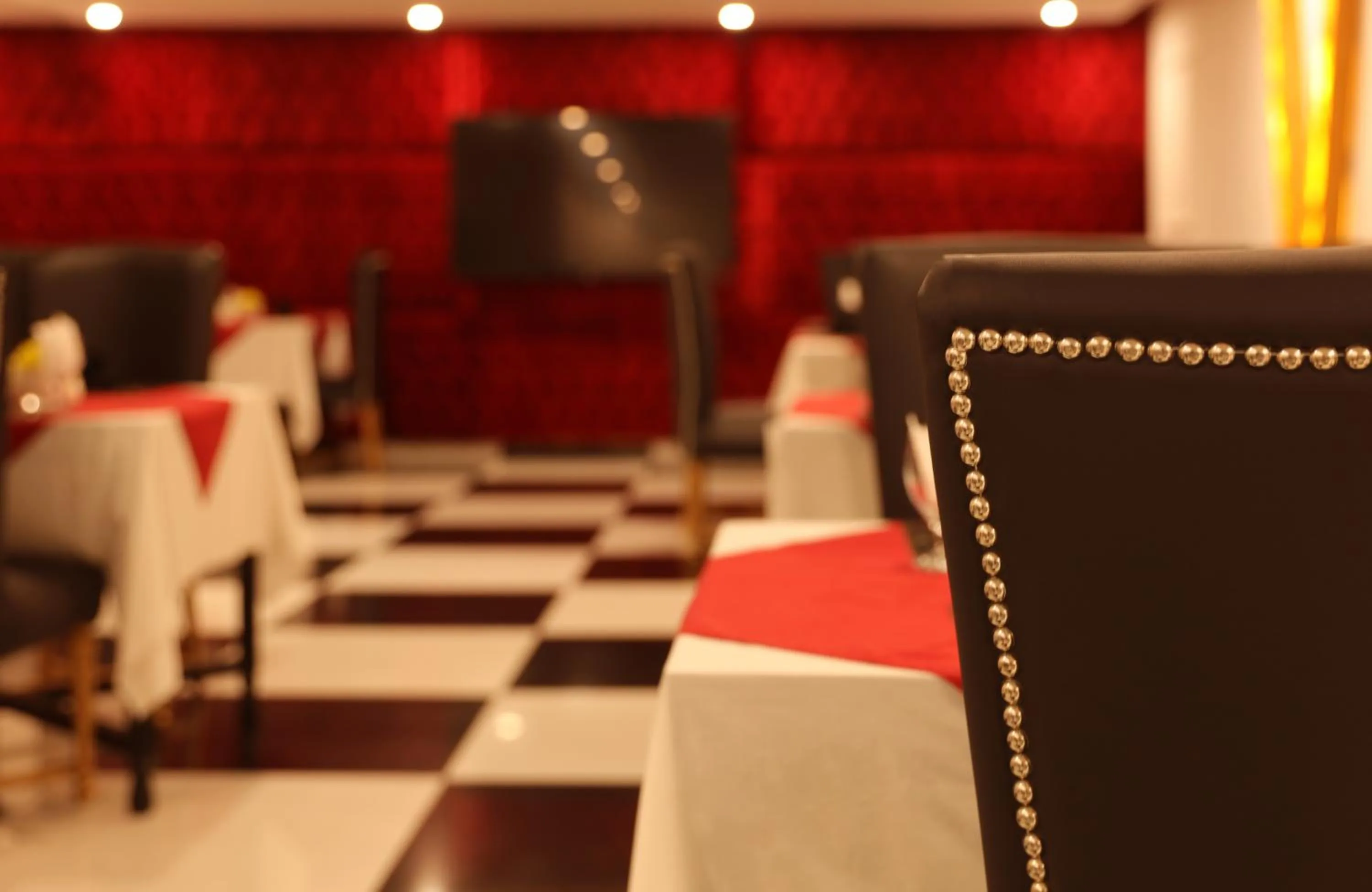 Dining area in Lawrence View Hotel, Lahore