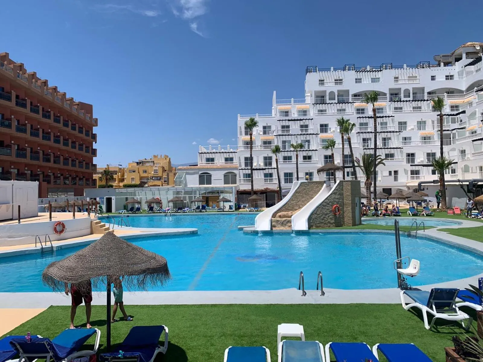 Swimming pool in Bahía Serena