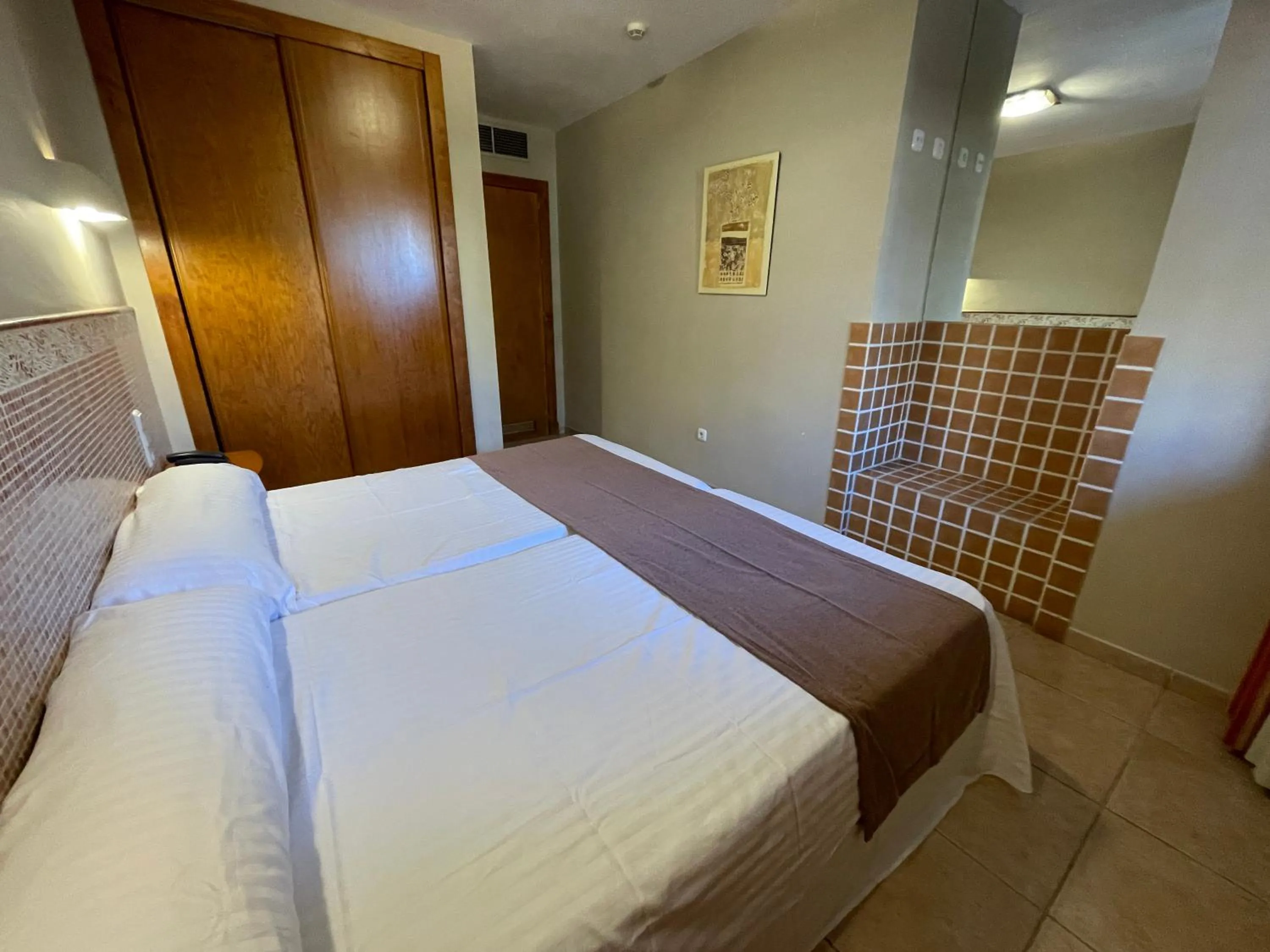 Bedroom, Bed in Arena Center