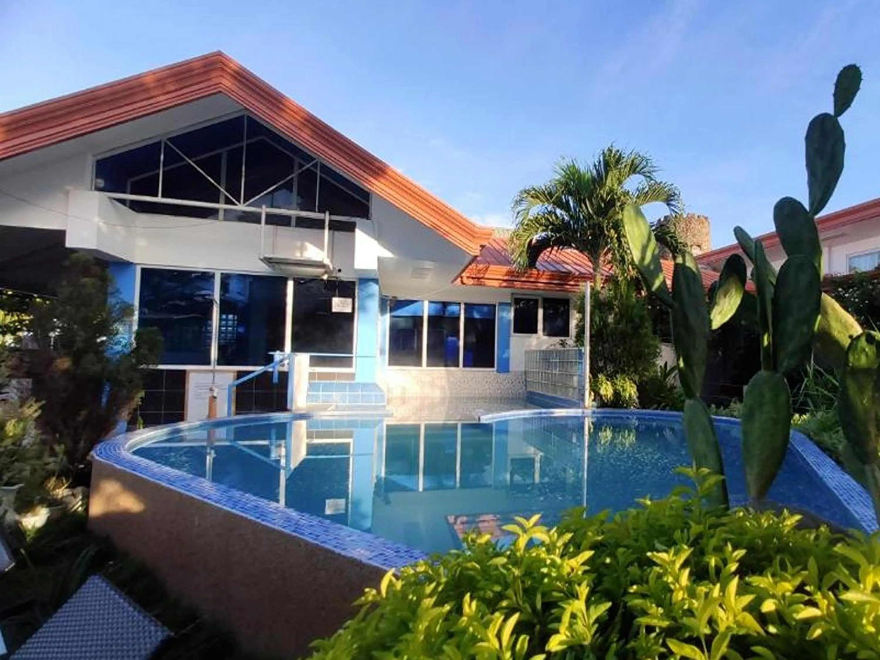 Swimming pool in SEAVIEW BEACH RESORT