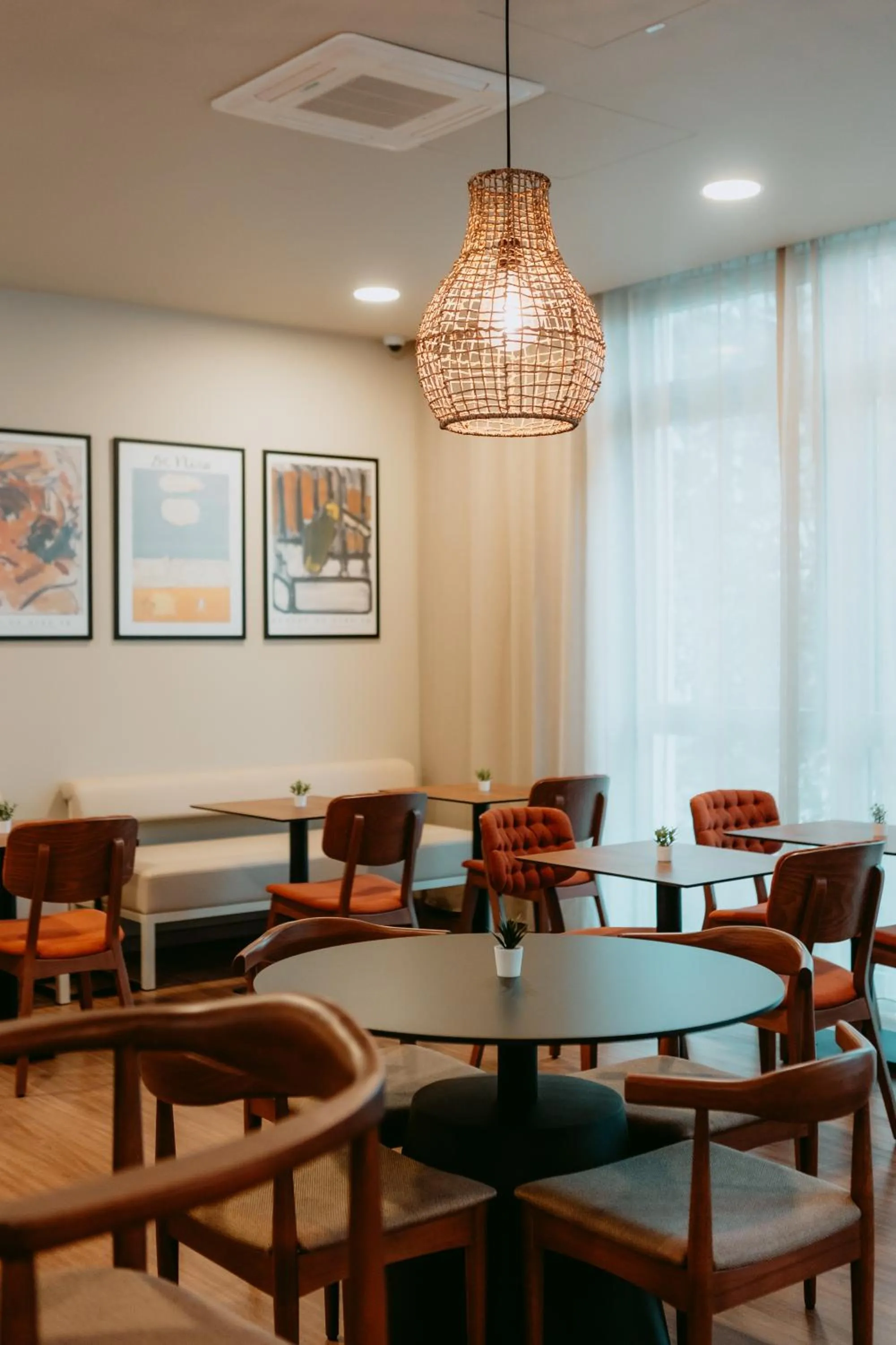 Restaurant/places to eat in Moods Hotel Dortmund