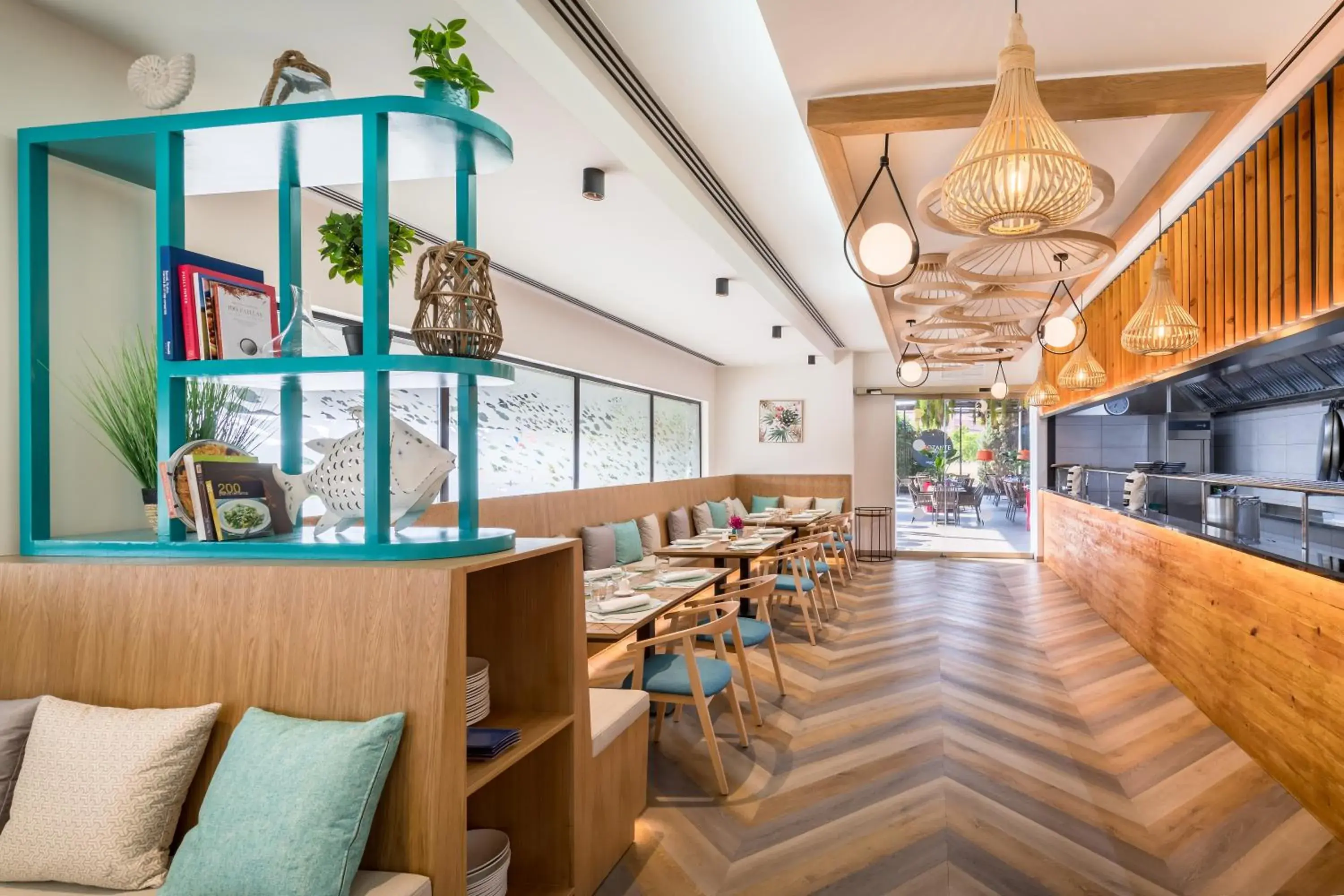 Restaurant/places to eat in Occidental Aranjuez Restaurant/places to eat in Occidental Aranjuez