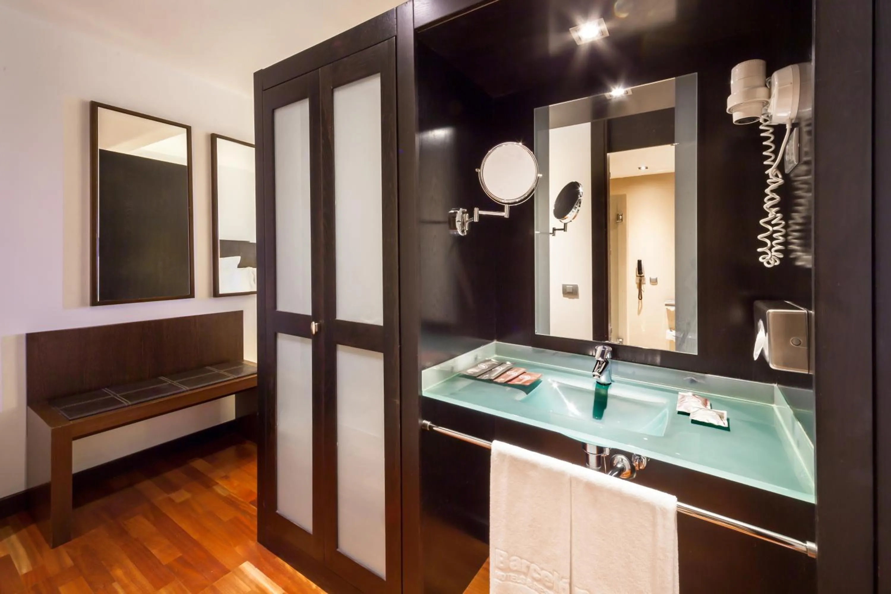 Bathroom in Occidental Aranjuez