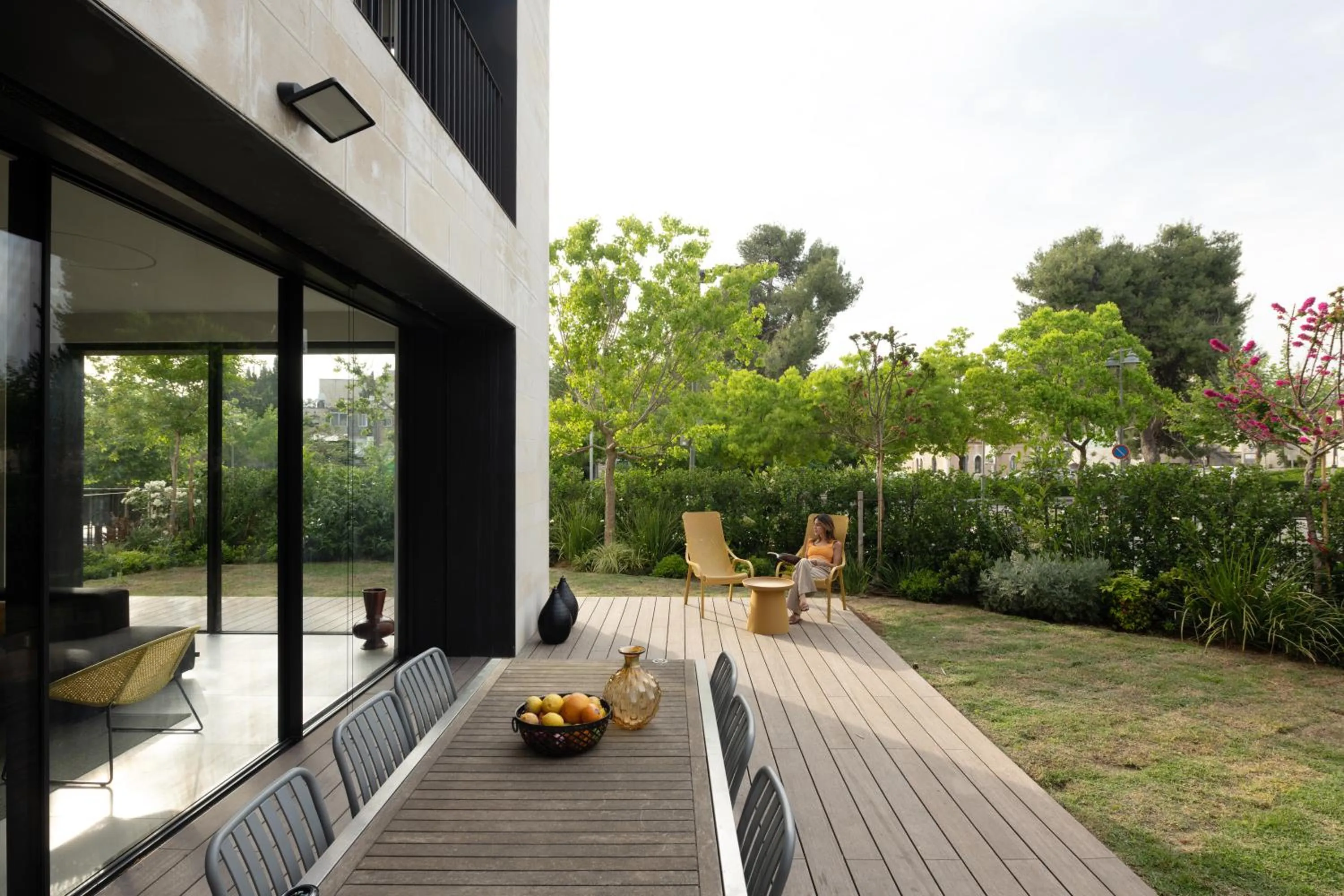 Garden in THE Y HOUSE