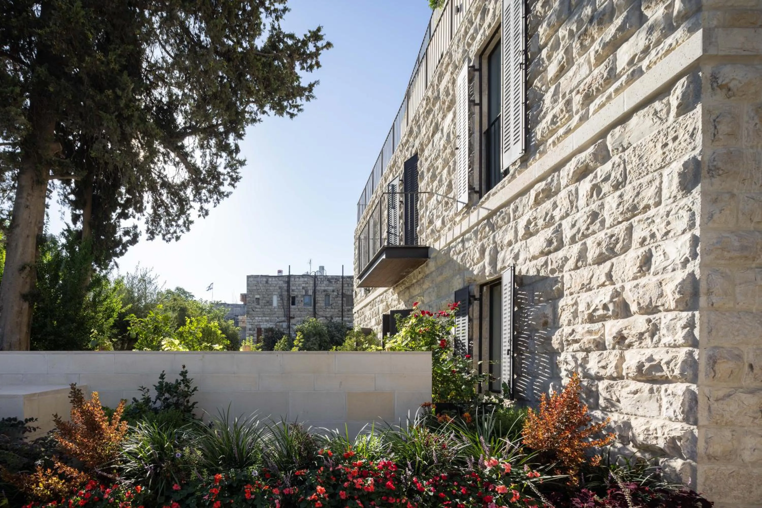 Property building in THE Y HOUSE