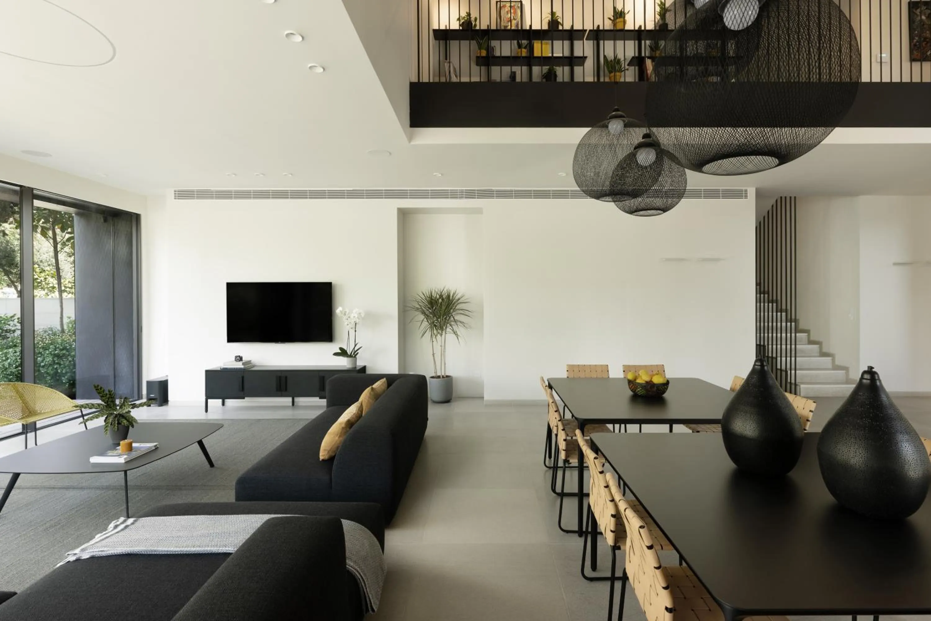 Communal lounge/ TV room in THE Y HOUSE