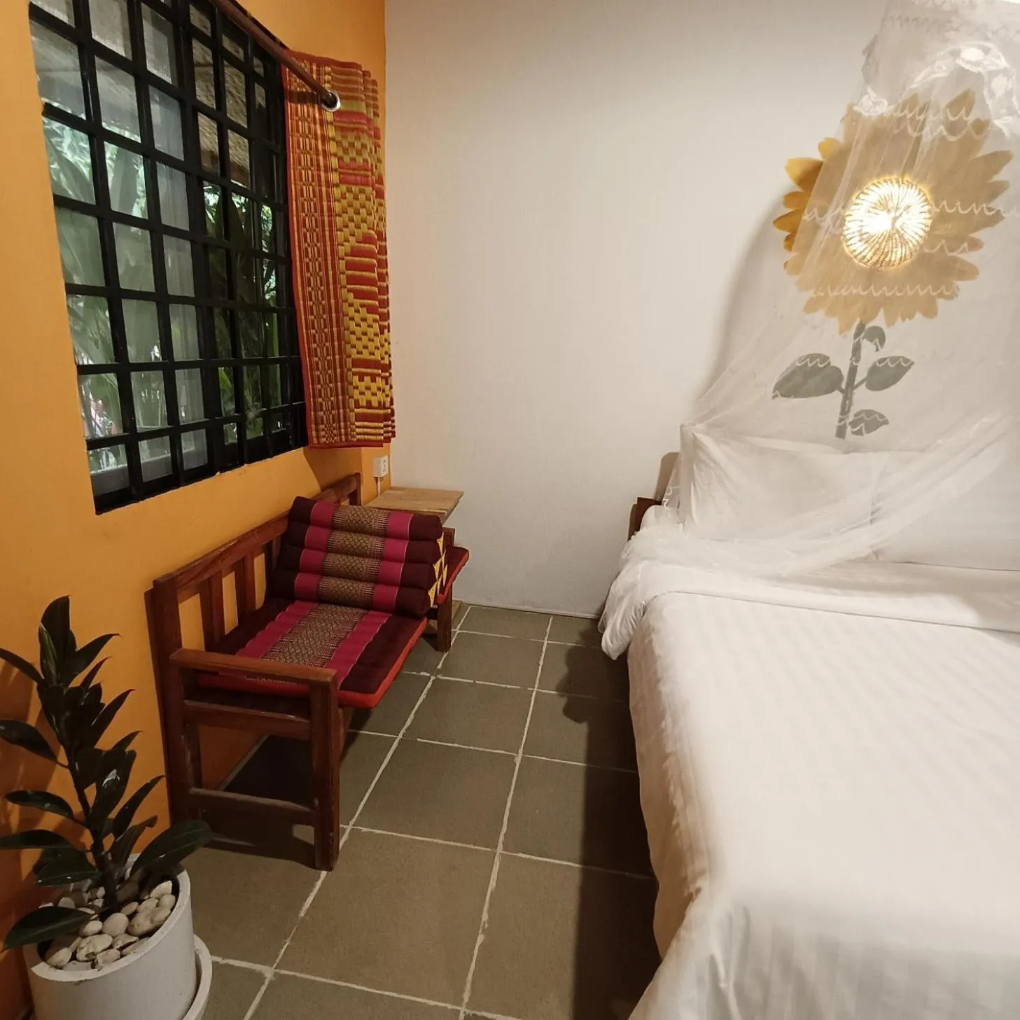 Seating area, Bed in Siem Reap Homesteading II