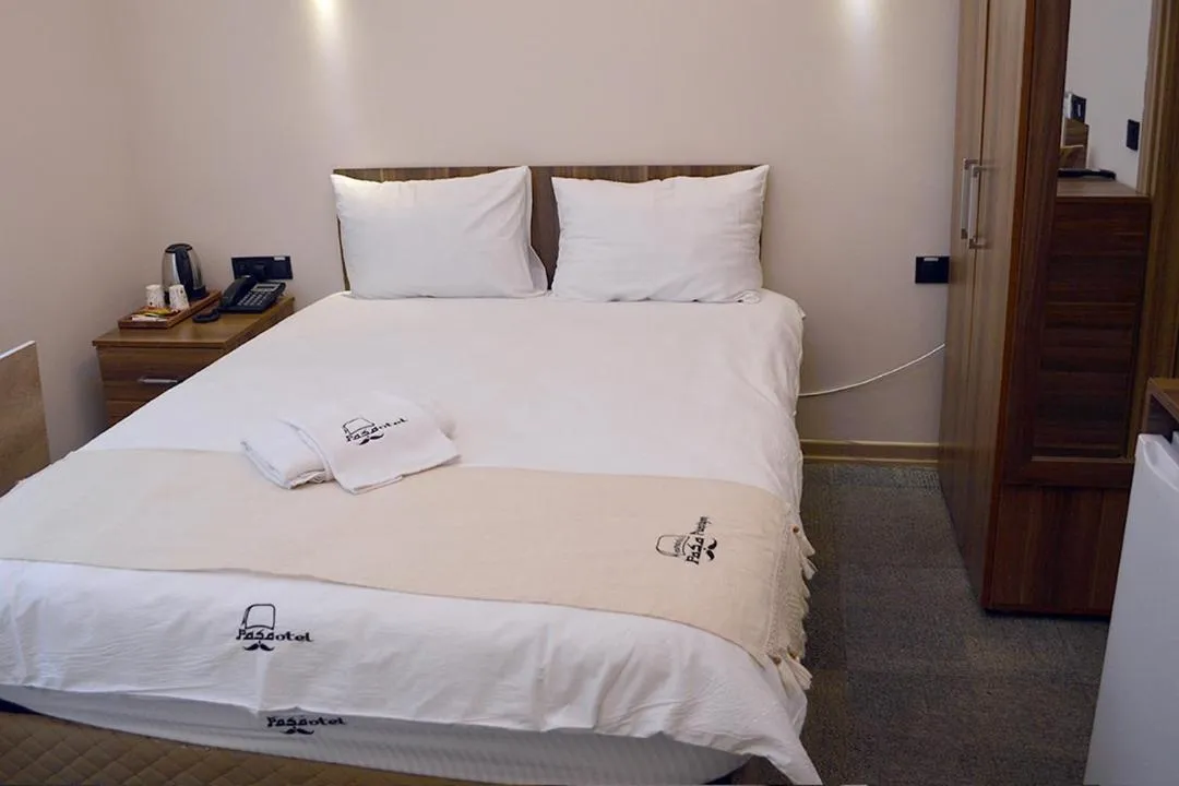 Bed in Osmanlı Paşa Otel- Konaklama