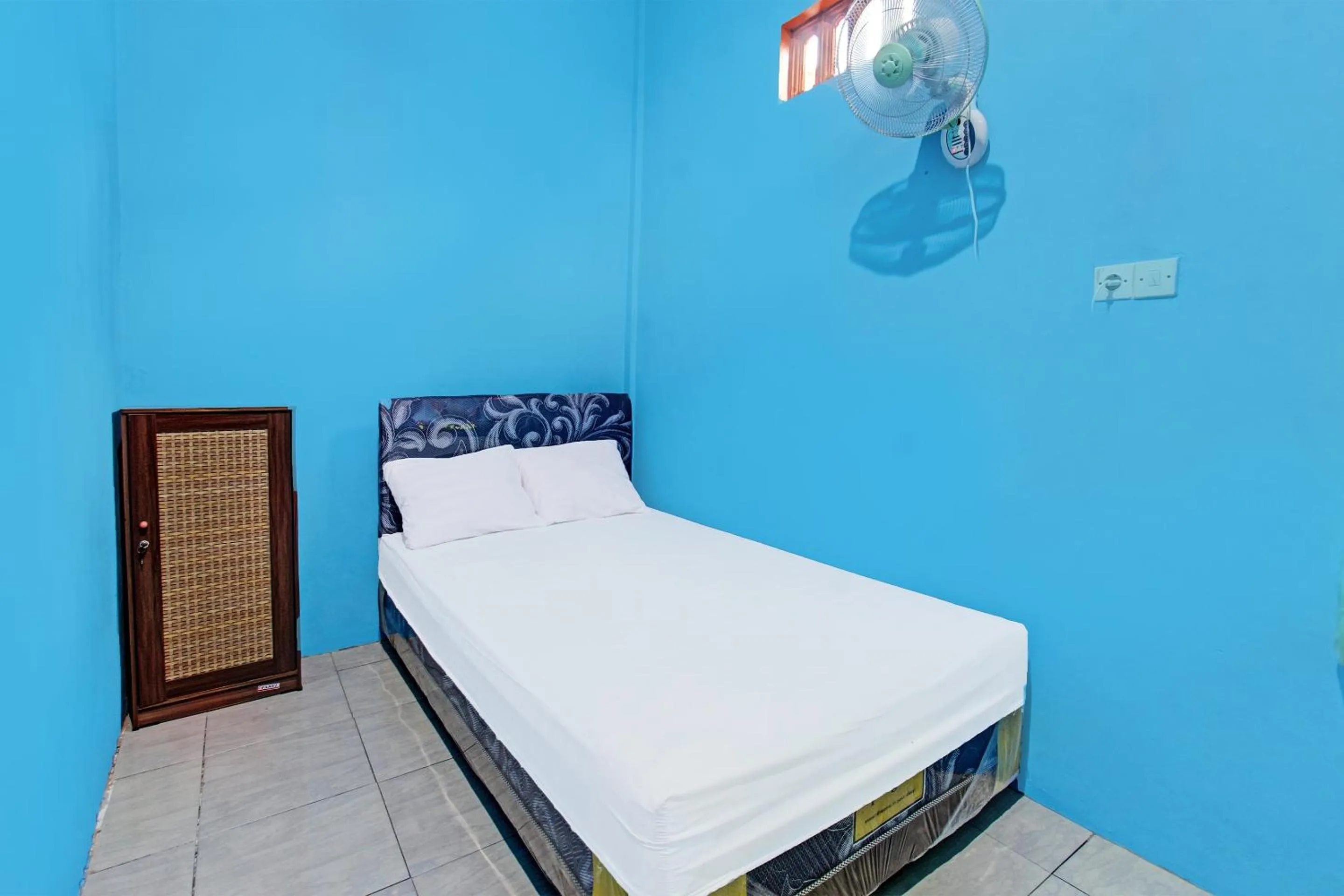 Bedroom, Bed in SPOT ON 91811 Rumah Inap Bunda Nurhayati