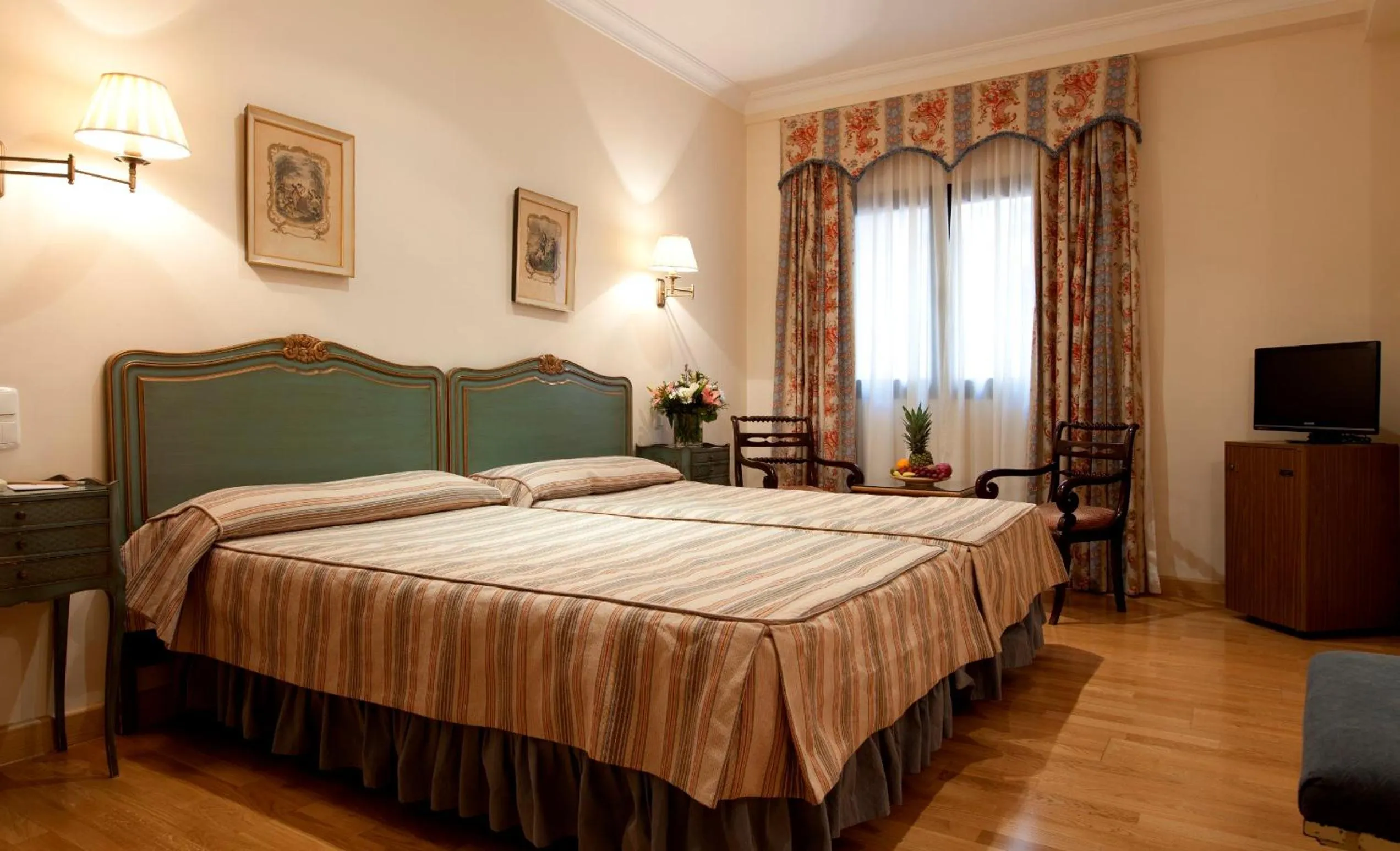 Bed in Hotel Doña María