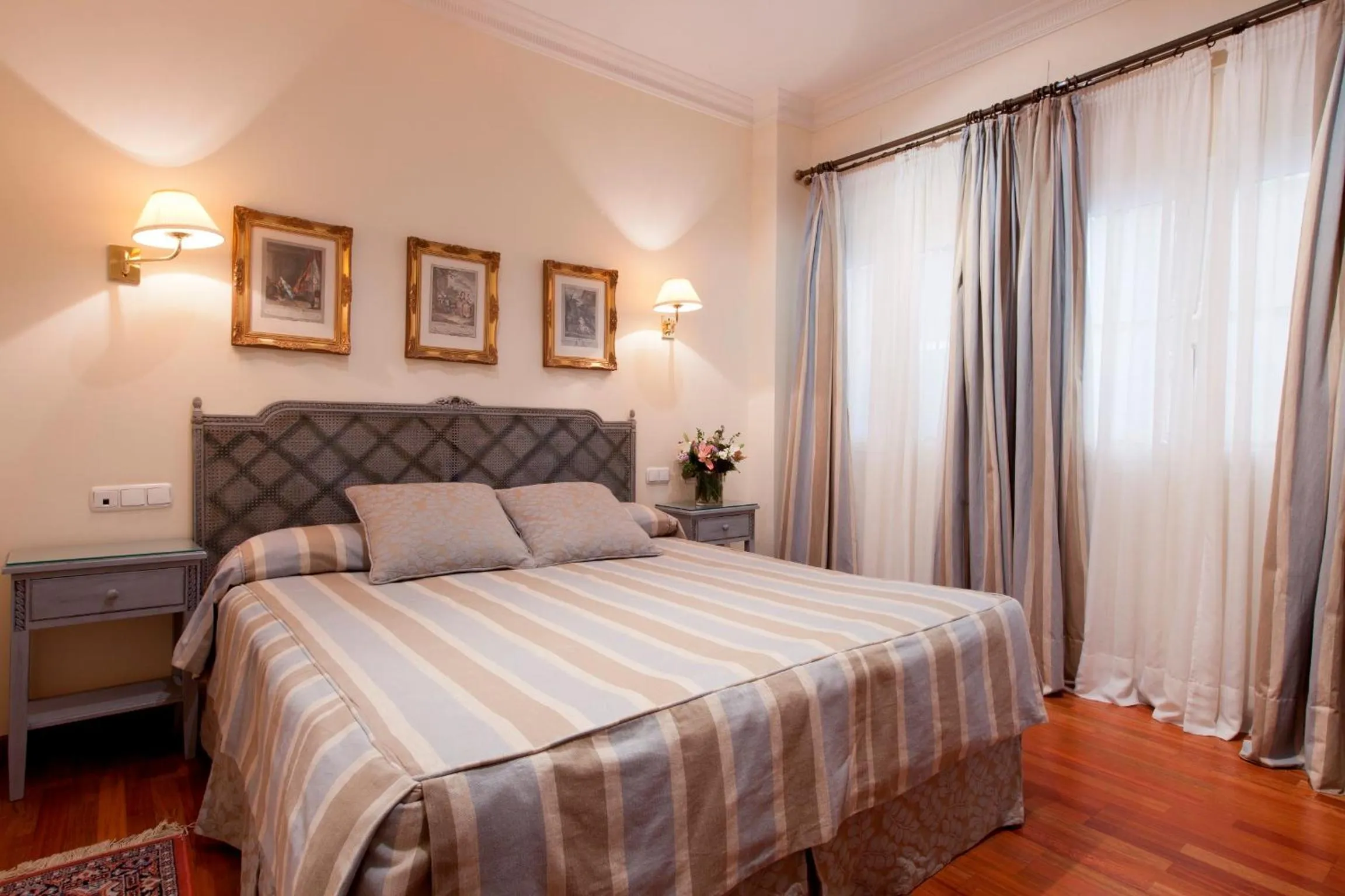 Bed in Hotel Doña María