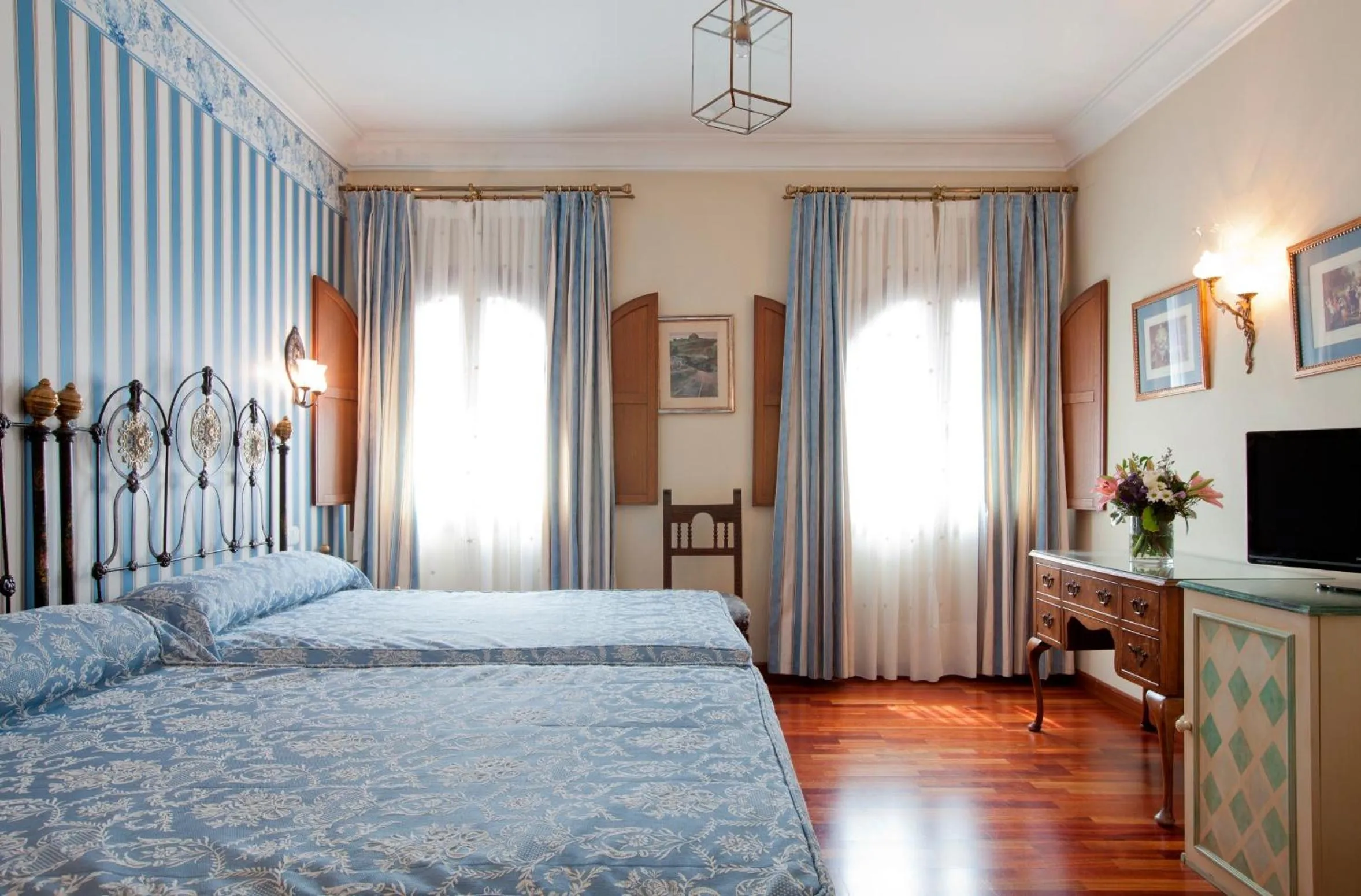 Bedroom, Bed in Hotel Doña María