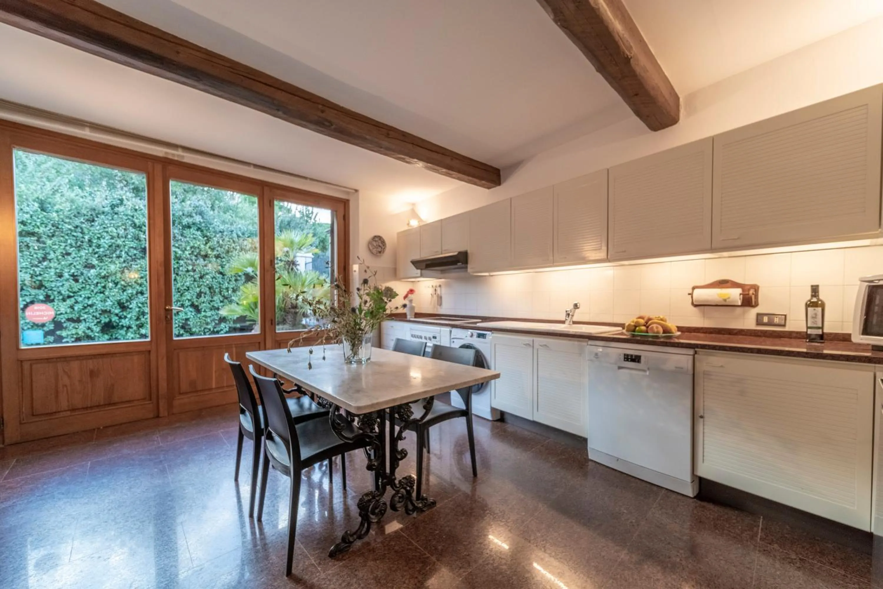 kitchen in Tenuta le Viste - panoramic Villa