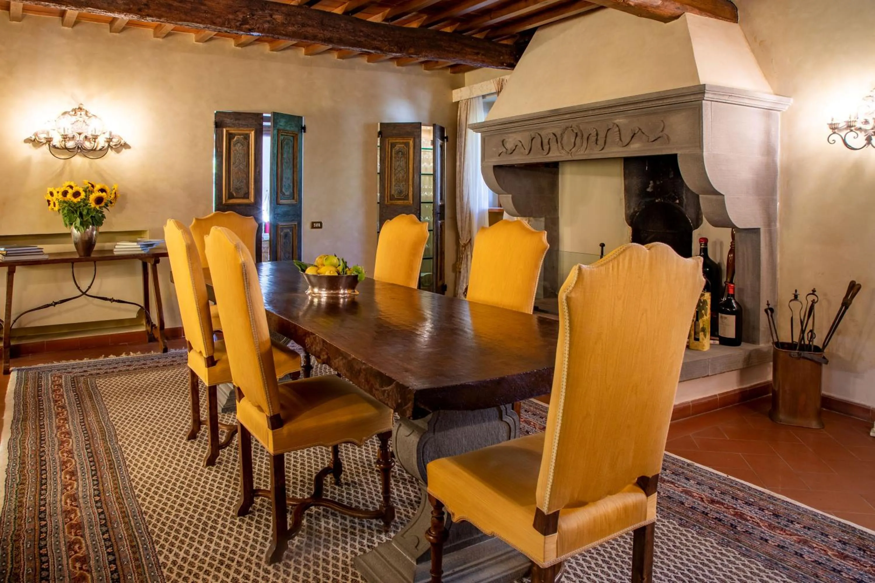 Dining area in Tenuta le Viste - panoramic Villa